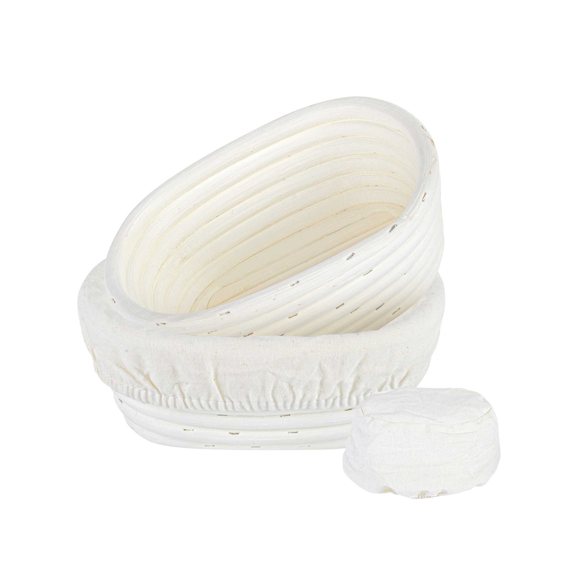Pastry Tek Rattan Oval Natural Banneton Proofing Basket - with 2 Cotton Liners - 6 3/4" x 4 3/4" x 3 1/4" - 1 count box