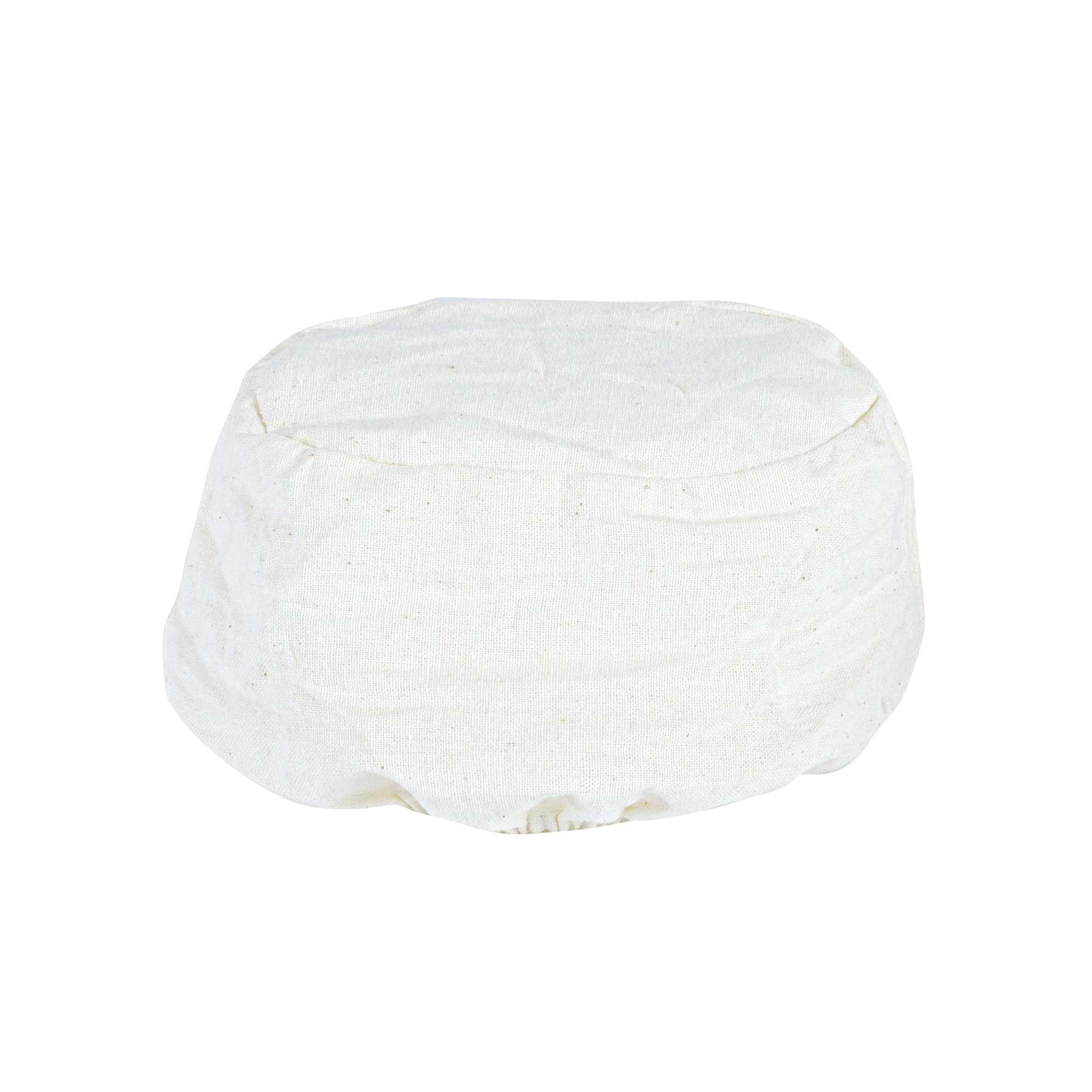 Pastry Tek Rattan Oval Natural Banneton Proofing Basket - with 2 Cotton Liners - 6 3/4" x 4 3/4" x 3 1/4" - 10 count box