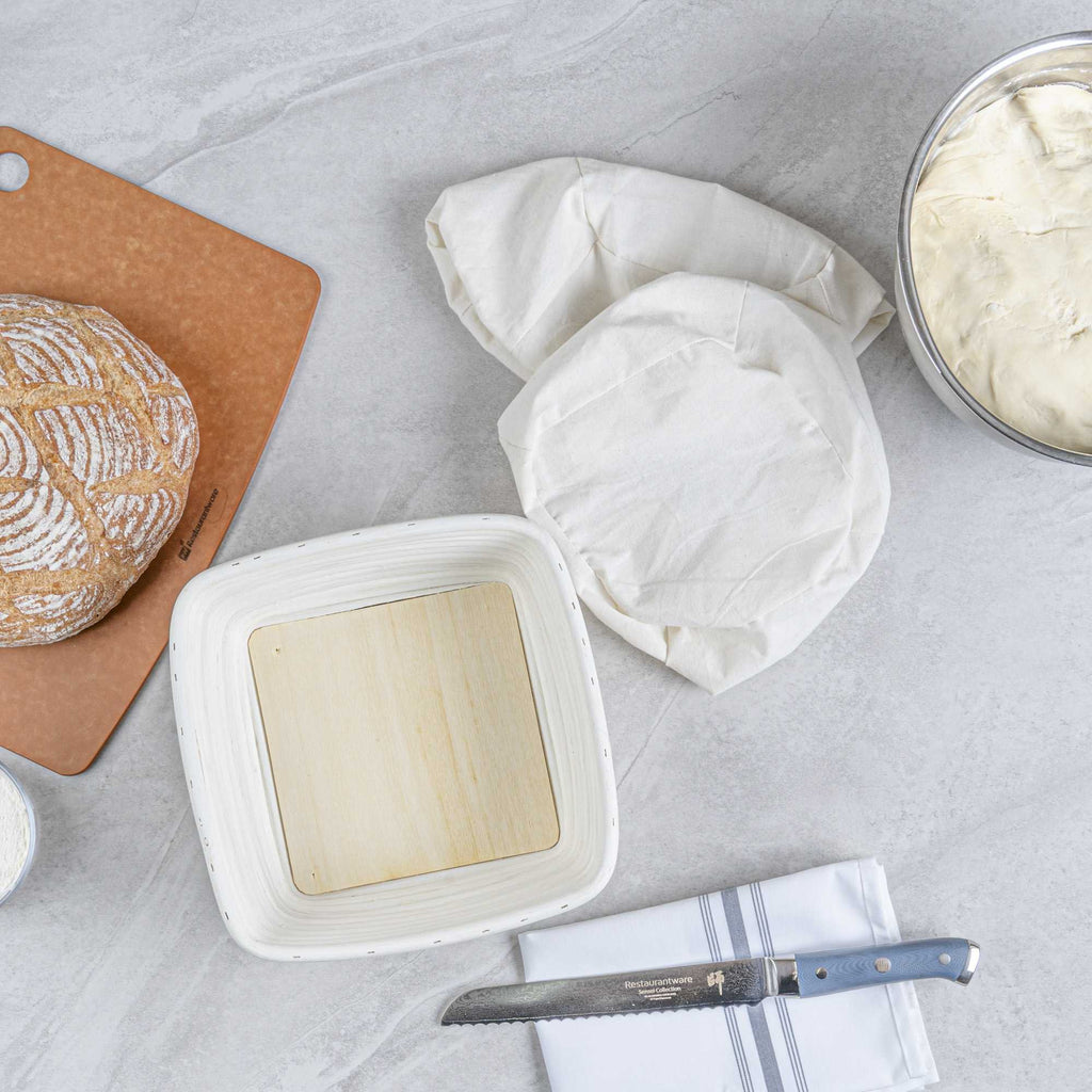Pastry Tek Rattan Square Natural Banneton Proofing Basket - with 2 Cotton Liners - 9 3/4" x 9 3/4" x 4" - 1 count box