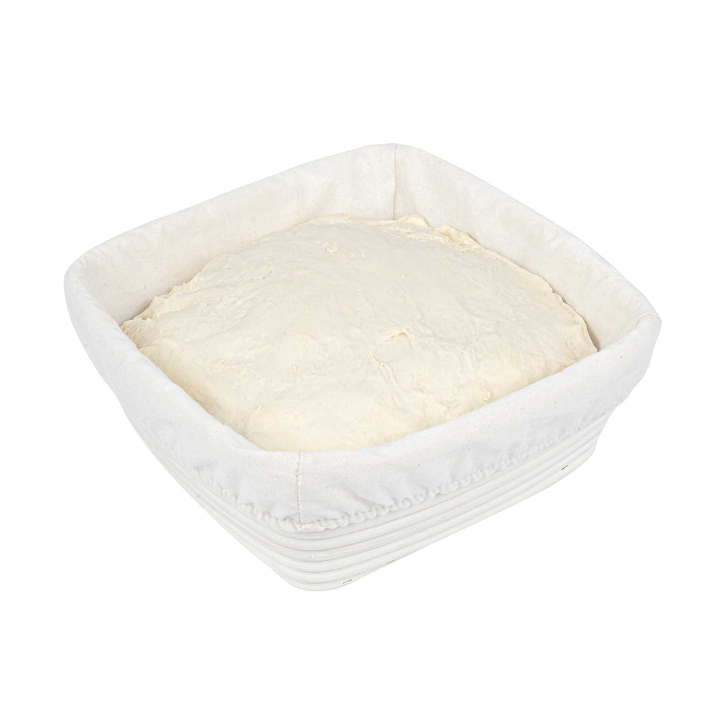 Pastry Tek Rattan Square Natural Banneton Proofing Basket - with 2 Cotton Liners - 9 3/4" x 9 3/4" x 4" - 10 count box