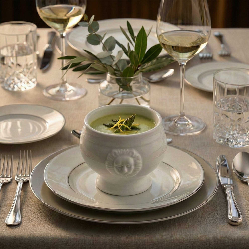 Chef 101 6 oz Round White Porcelain Lion Head Soup Bowl - 4" x 3 1/4" x 2 1/2" - 10 count box