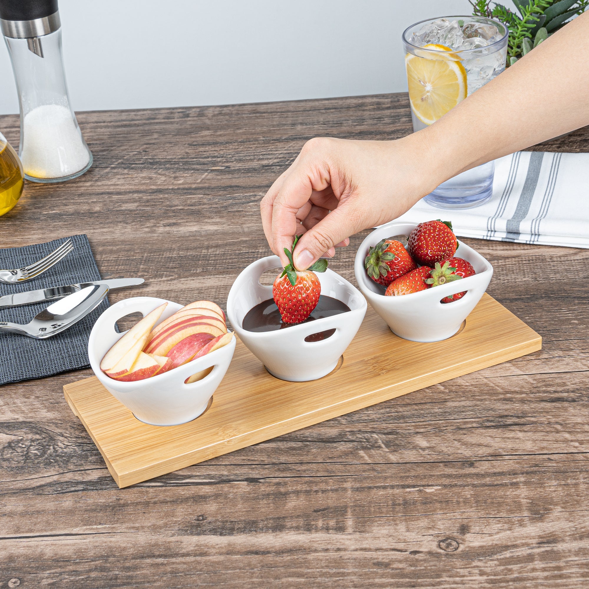 Chef 101 6 oz Rectangle White Porcelain Basket Bowl Set - 3 Bowls, Bamboo Tray - 11 3/4" x 4 1/4" x 2 1/2" - 1 count box