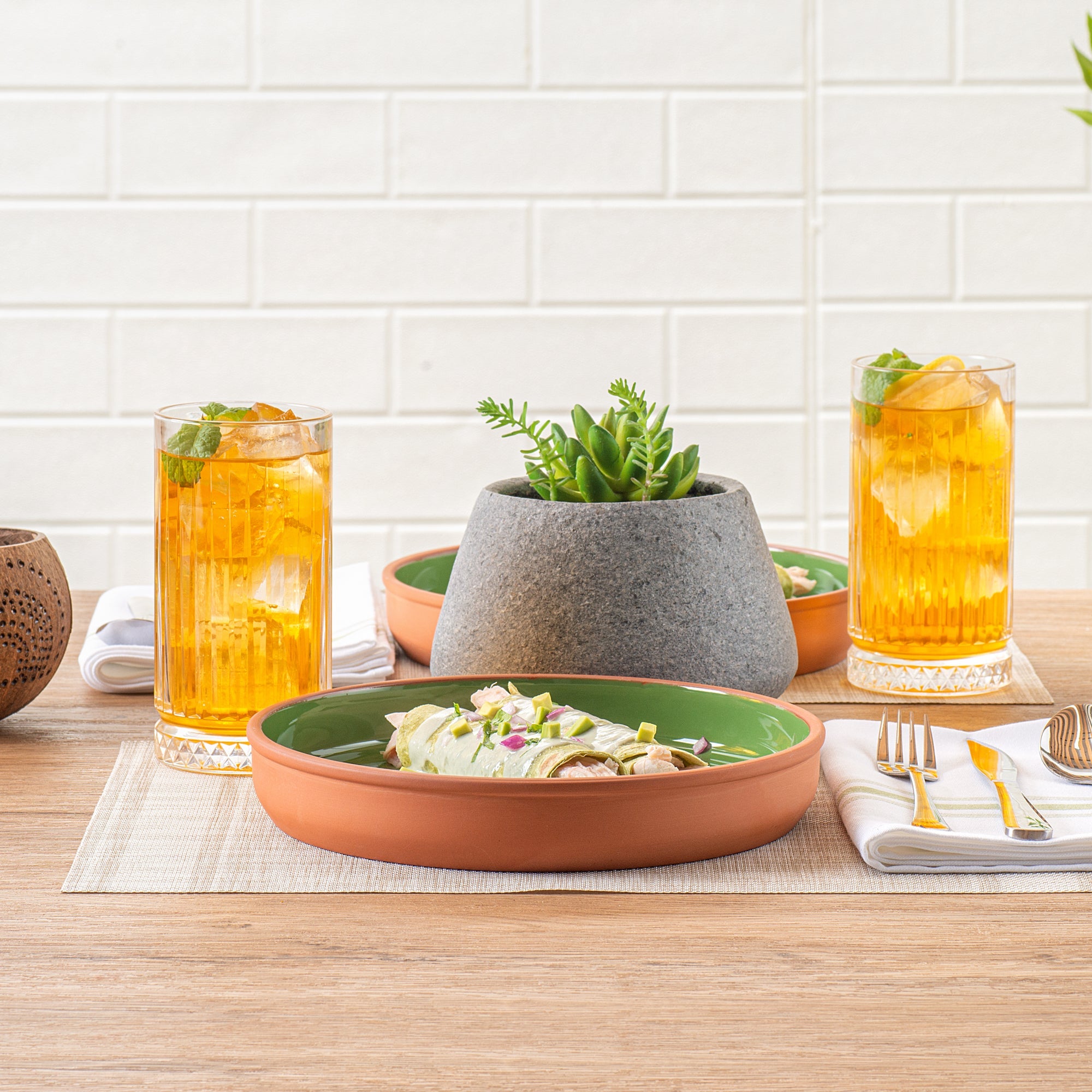 Terra Tek 34 oz Terracotta Cazuela Bowl - Green Glazed Interior, Oven-Safe, Microwave-Safe - 9 1/4'' x 9 1/4'' x 1 1/2'' - 10 count box