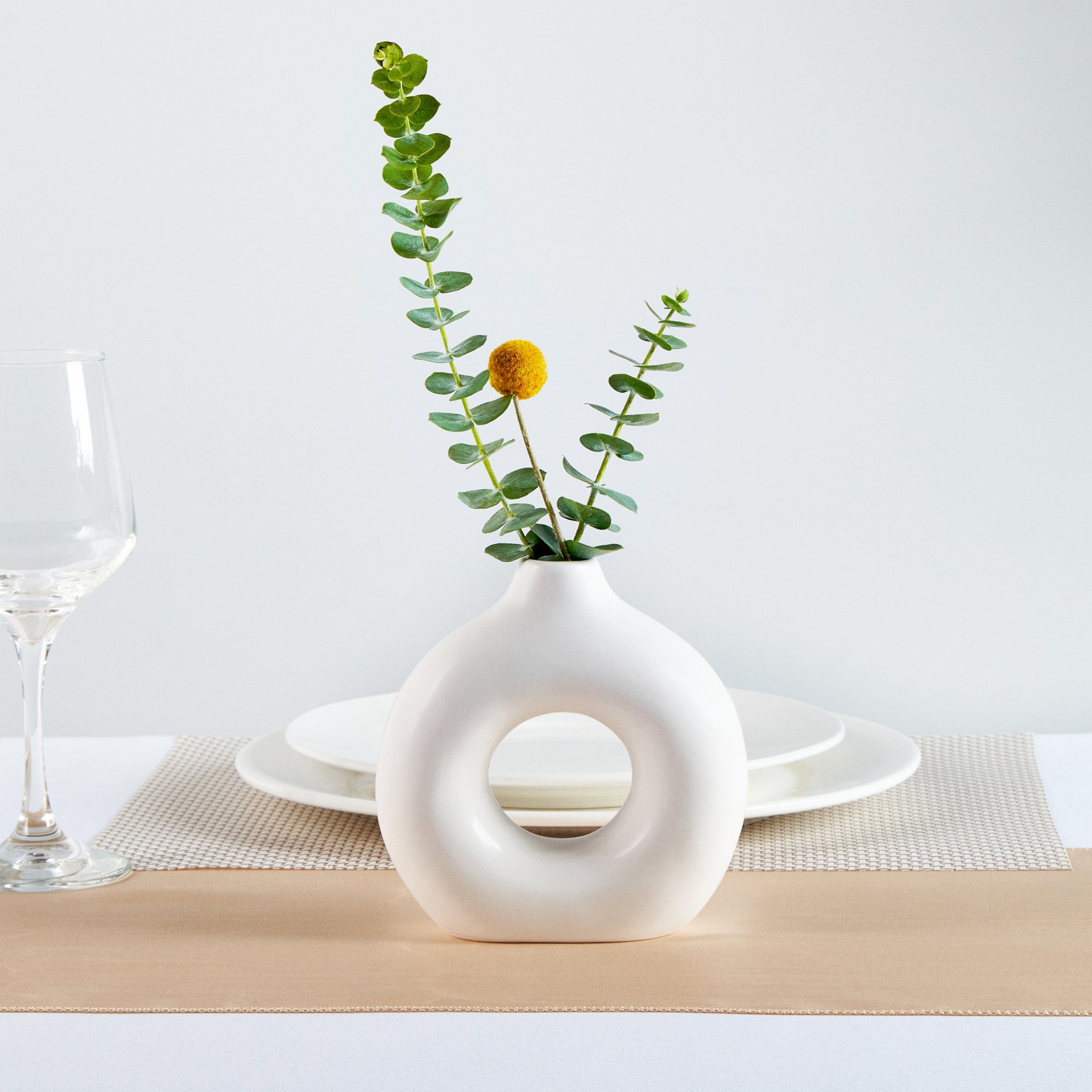 Table Art White Ceramic Donut Vase - 5 3/4'' x 2 1/4'' x 6'' - 1 count box