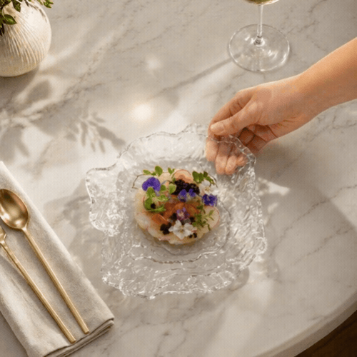 Vetri Abstract Clear Glass Seashell Serving Plate - 8 3/4" x 6 3/4" x 1 3/4" - 6 count box