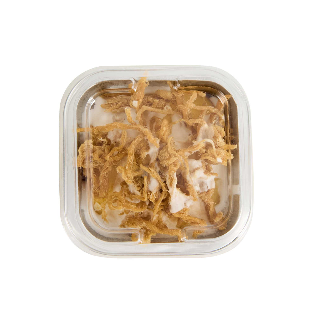 Pastry Tek 3 oz Square Gold Aluminum Baking Cup - with Plastic Dome Lid - 3" x 3" x 1 1/4" - 100 count box