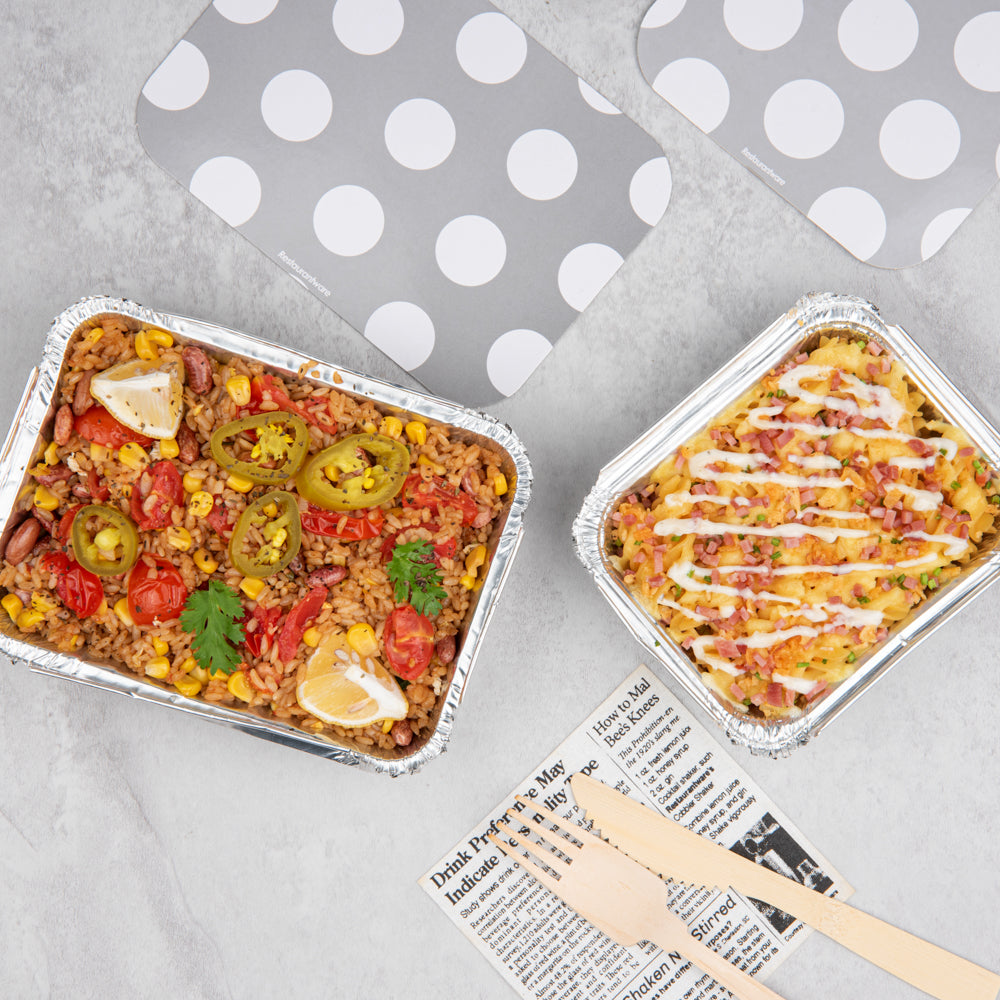 Foil Lux 12 oz Rectangle Silver Aluminum Take Out Container - with Polka Dot Paper Lid - 5 3/4" x 4 3/4" x 1 3/4" - 200 count box