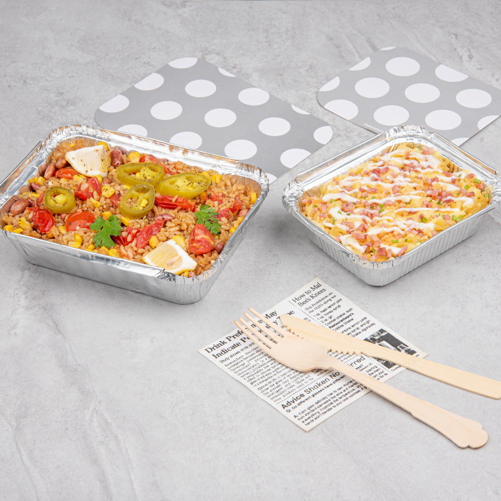 Foil Lux 16 oz Rectangle Silver Aluminum Take Out Container - with Polka Dot Paper Lid - 7 1/4" x 5 1/4" x 2" - 200 count box