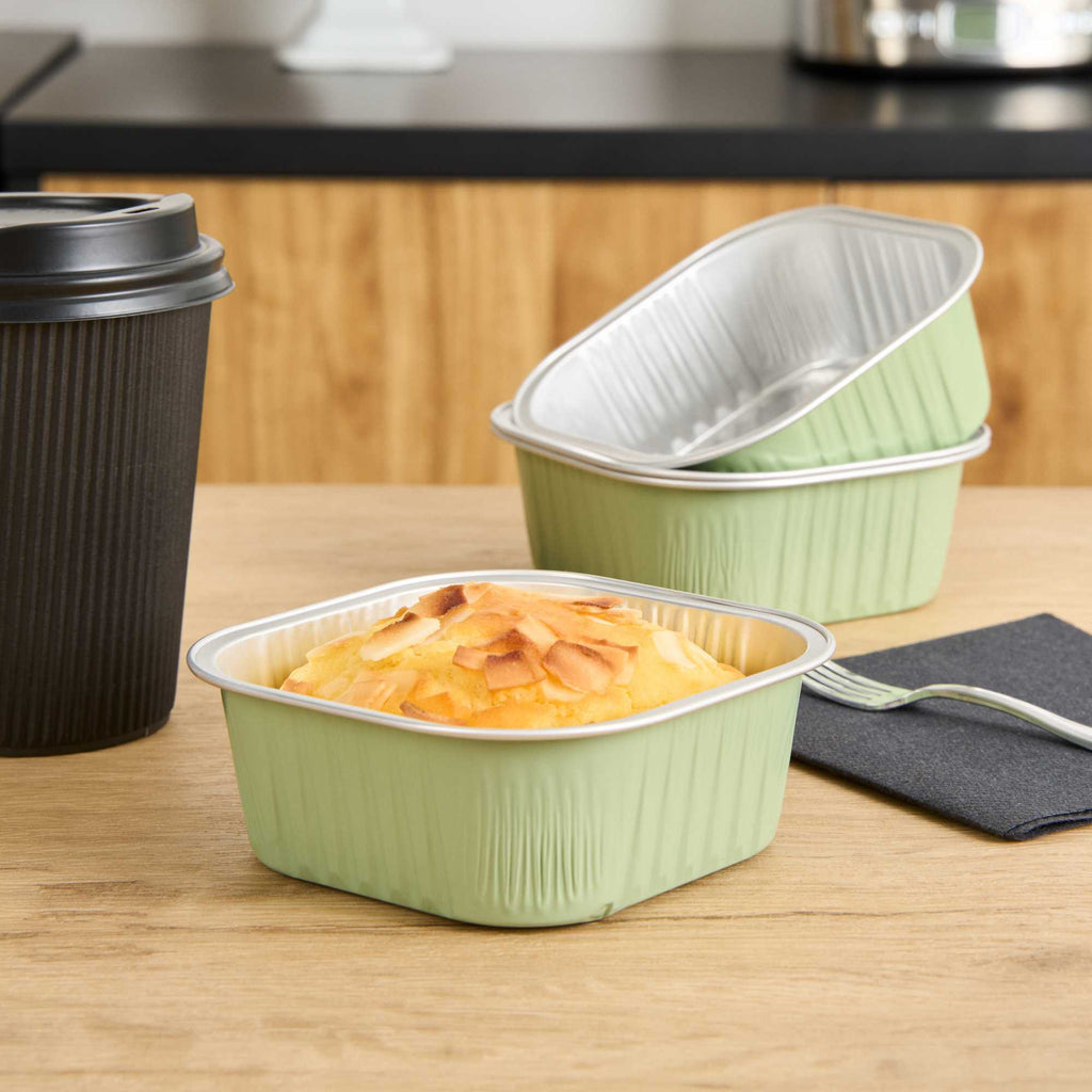 Foil Lux 10 oz Square Pistachio Green Aluminum Baking Cup - 4 1/4" x 4 1/4" x 1 1/2" - 100 count box