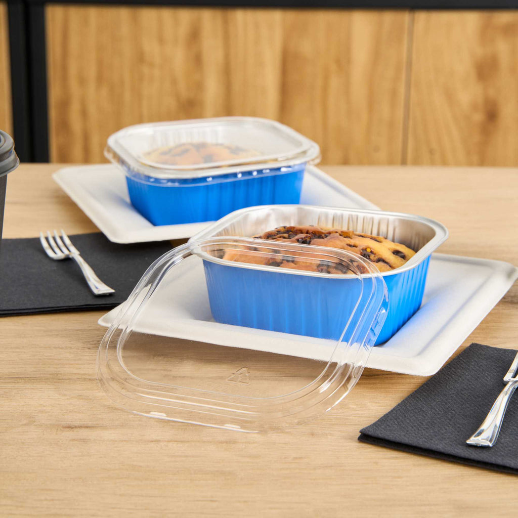 Foil Lux Square Clear Plastic Flat Lid - Fits 10 oz Aluminum Baking Cup - 4 1/2" x 4 1/2" - 100 count box