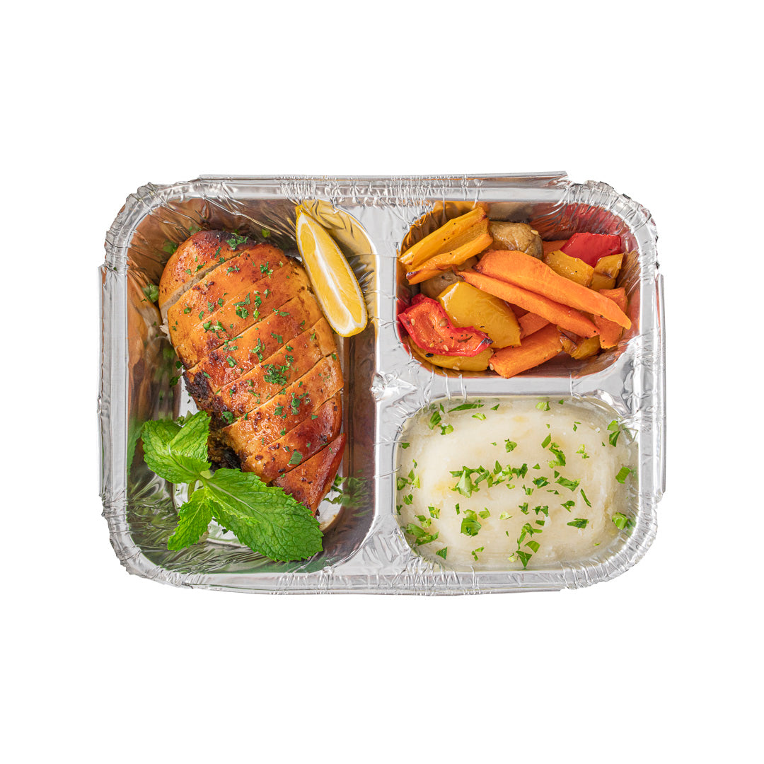 Foil Lux 23 oz Rectangle Silver Aluminum Take Out Tray - 3-Compartment - 8 1/2" x 6 1/2" x 1 3/4" - 100 count box