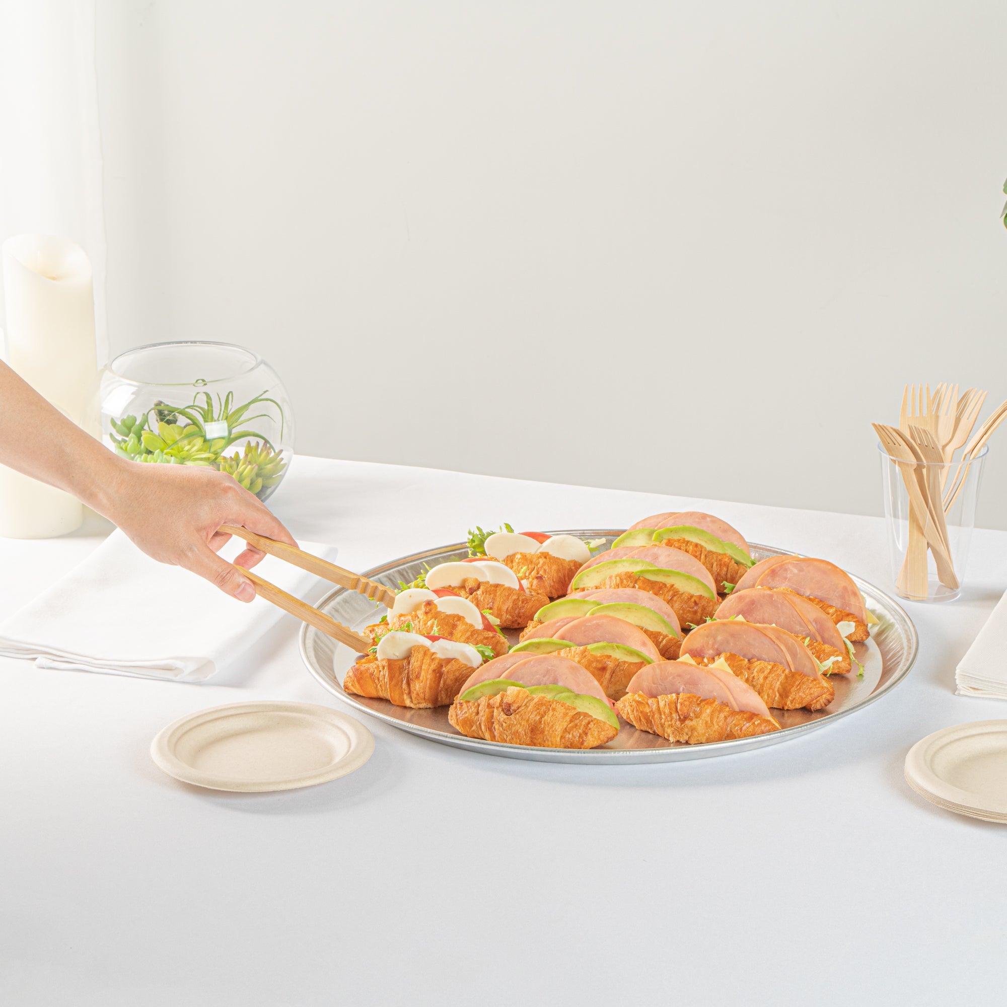 Foil Lux Round Aluminum Catering Tray - 18" - 10 count box