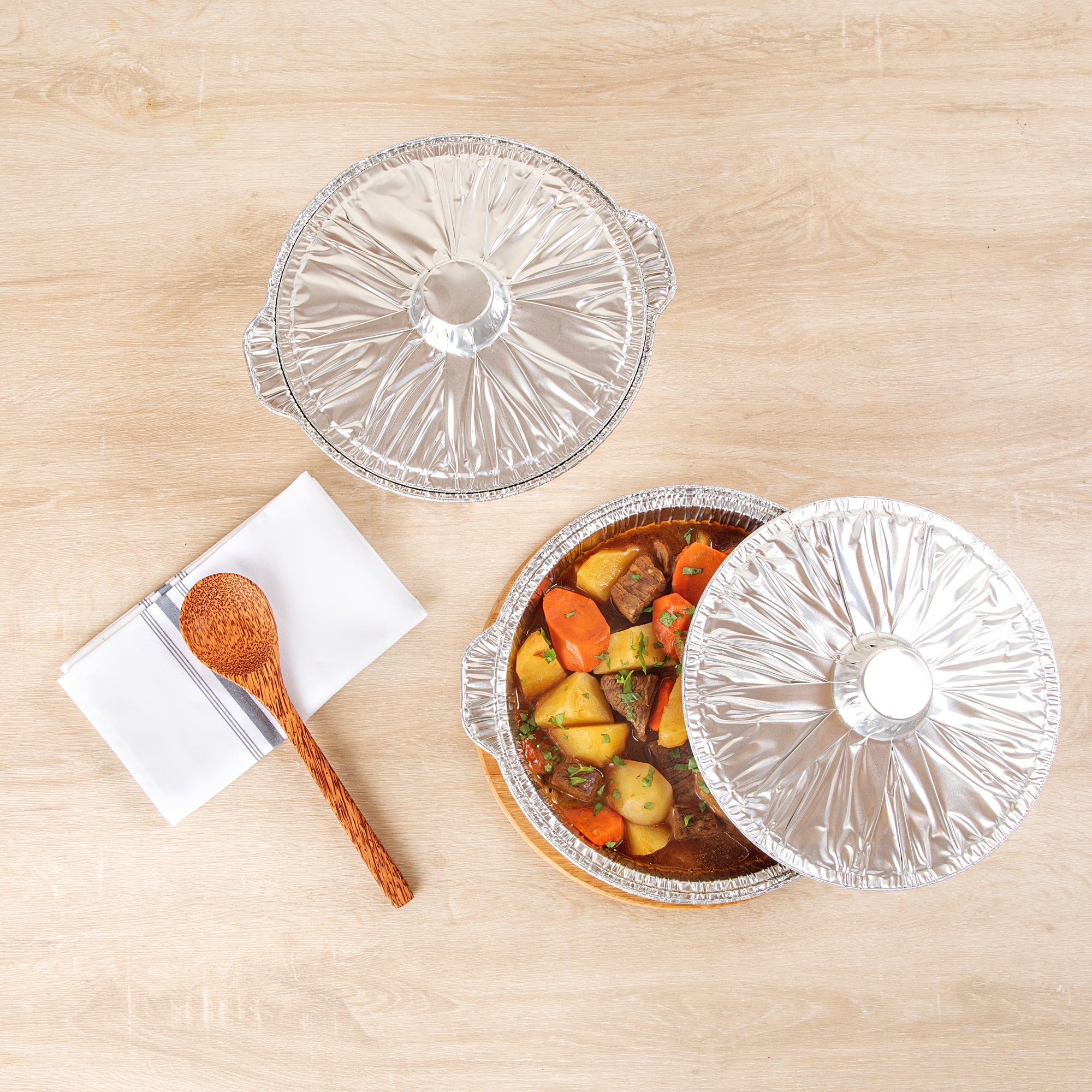 Foil Lux 4 qt Aluminum Foil Pot - with Lid - 11 1/2" x 10 1/4" x 4 3/4" - 100 count box