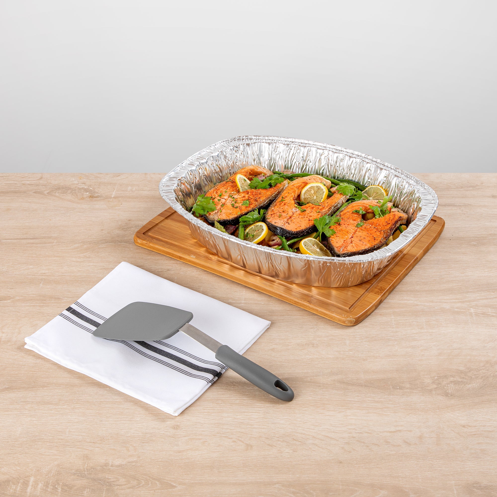 Foil Lux Oval Aluminum Foil Roast Pan - 18" x 14 1/4" x 3 1/4" - 10 count box