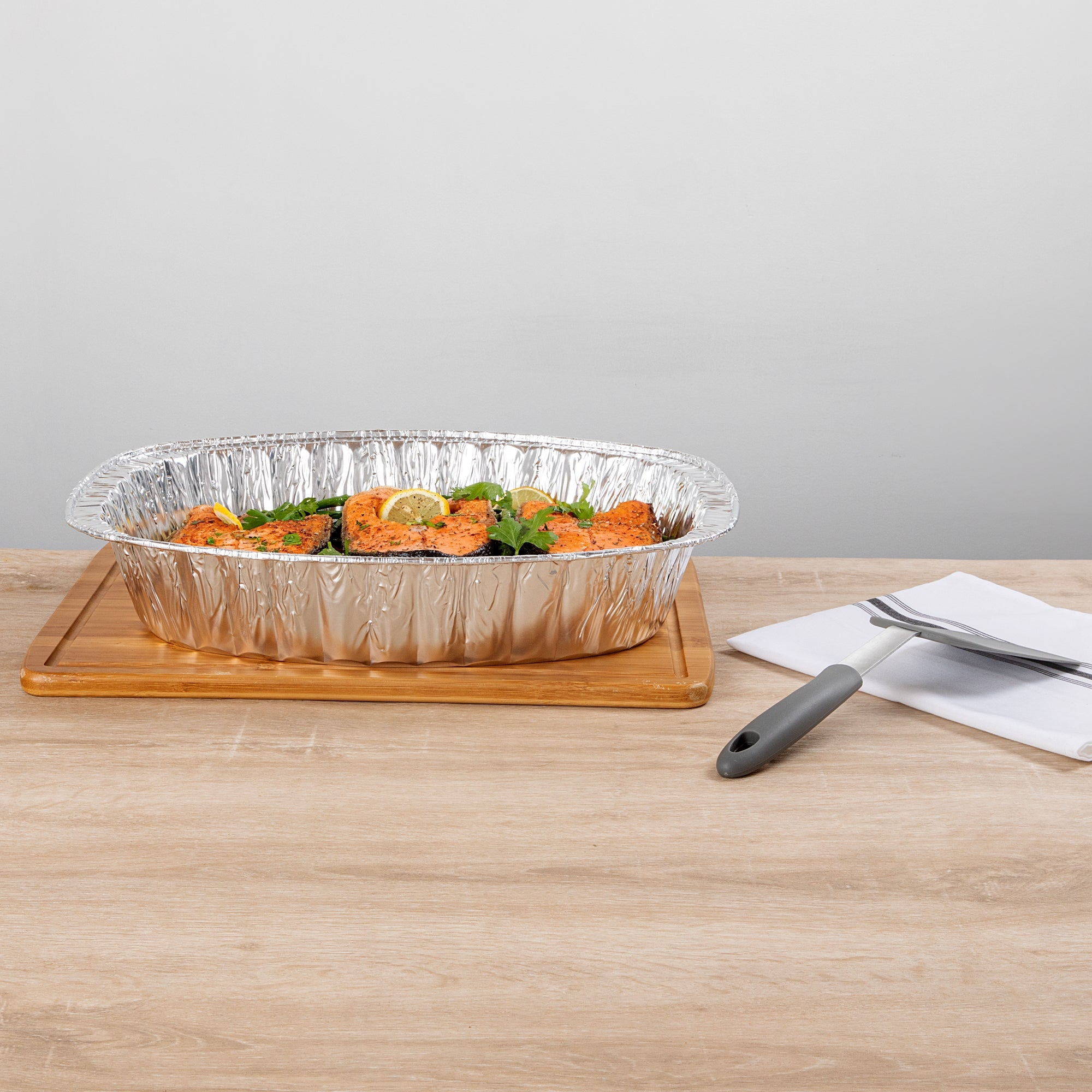 Foil Lux Oval Aluminum Foil Roast Pan - 18" x 14 1/4" x 3 1/4" - 50 count box