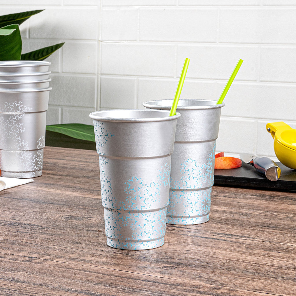 Saving Nature 20 oz Aluminum Color Changing Drinking Cup - 3 1/2'' x 3 1/2'' x 5 1/2'' - 4 count box