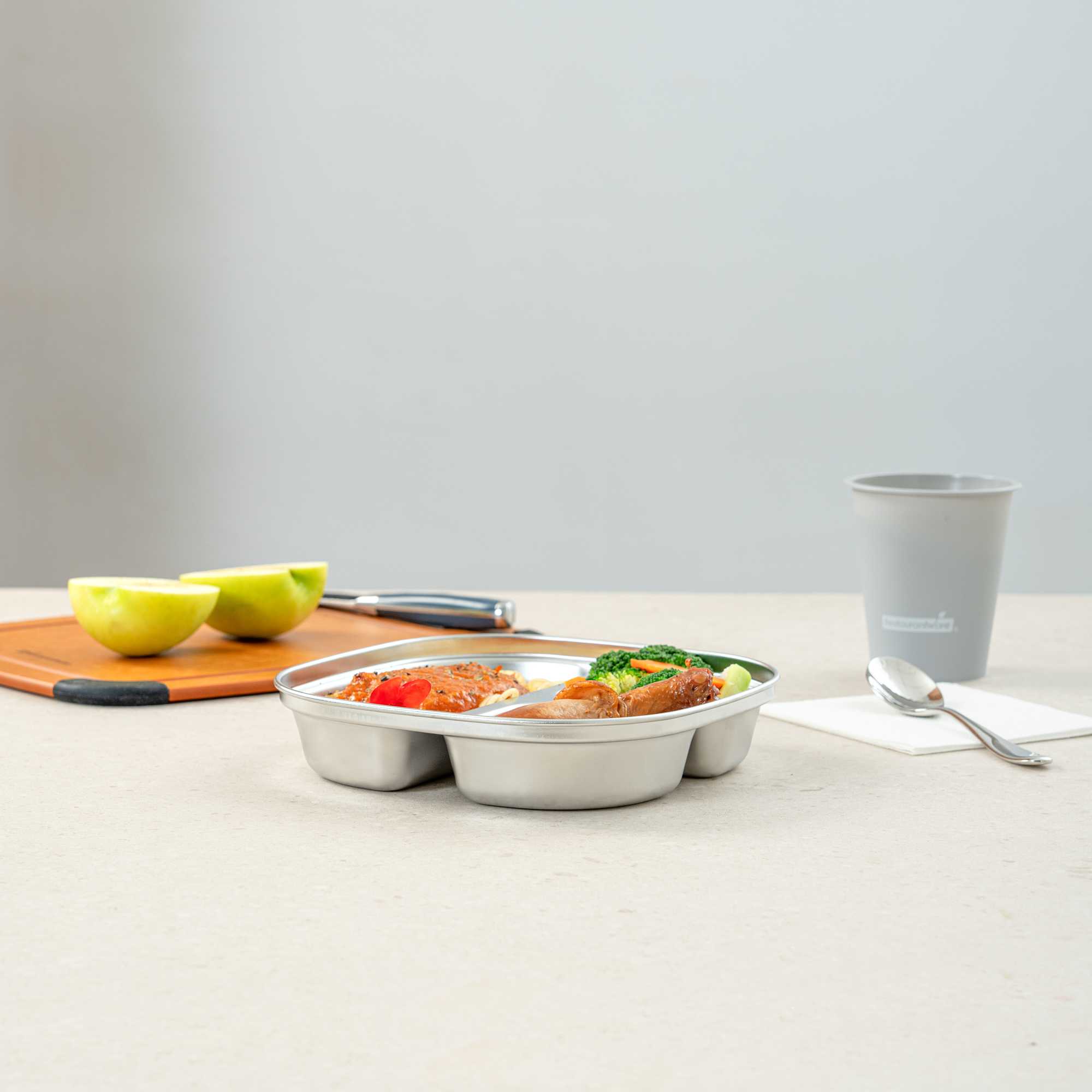 Met Lux Ambidextrous Square Stainless Steel Tray - 3 Compartments - 7 3/4" x 7 3/4" x 1 3/4" - 2 count box