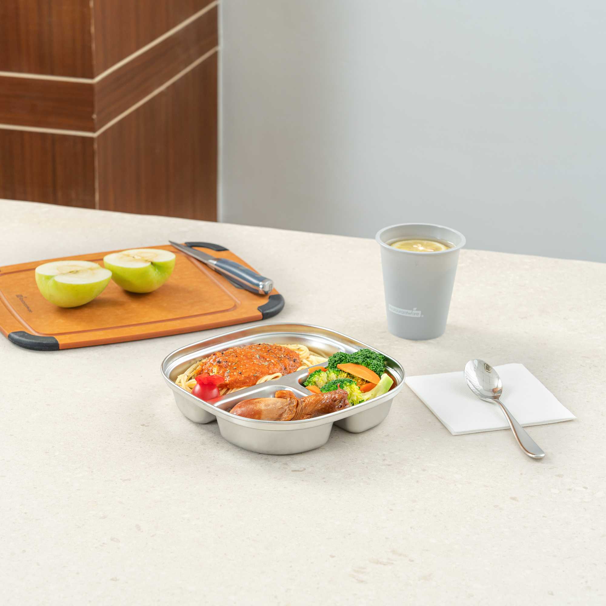 Met Lux Ambidextrous Square Stainless Steel Tray - 3 Compartments - 7 3/4" x 7 3/4" x 1 3/4" - 20 count box
