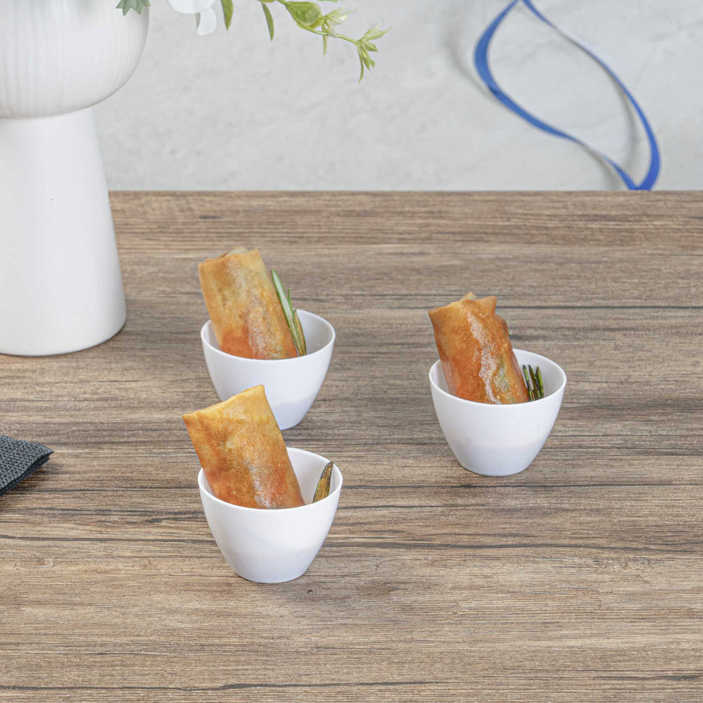 Mini Serve 2 oz Round White Plastic Mini Tasting Bowl - 2" x 2" x 1 1/2" - 100 count box