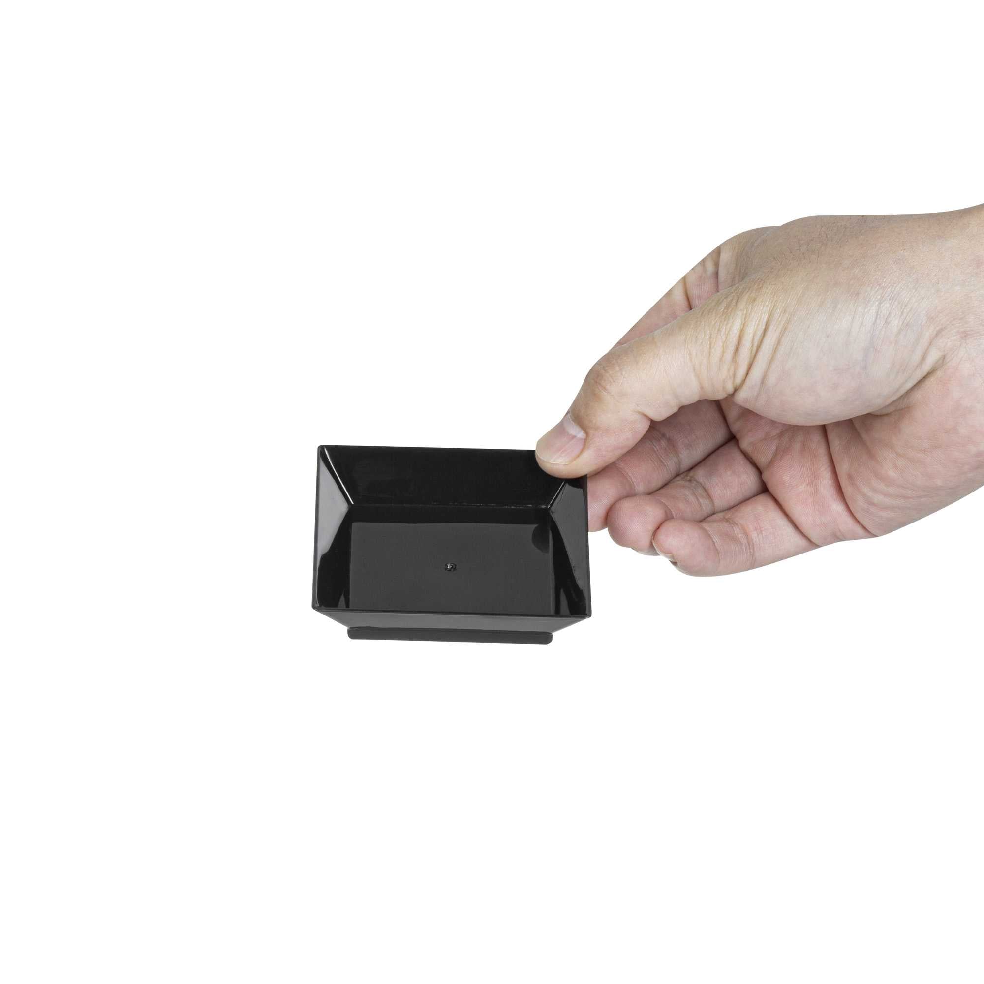 Mini Serve Square Black Plastic Mini Modern Plate - 2 1/2" x 2 1/2" x 1/2" - 25 count box