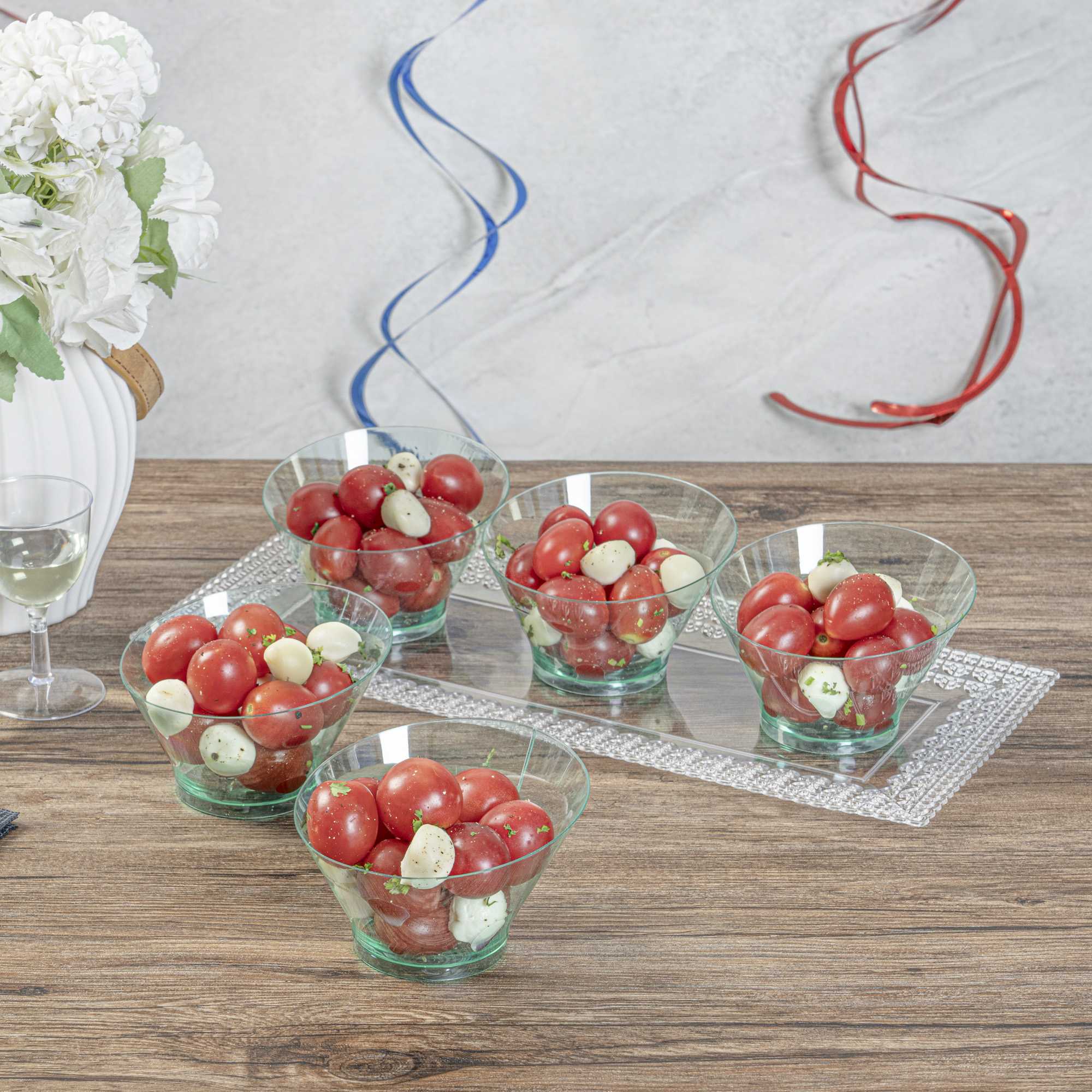 Mini Serve 7 oz Round Seagreen Plastic Incline Bowl - 4 1/4" x 4 1/4" x 2 3/4" - 100 count box