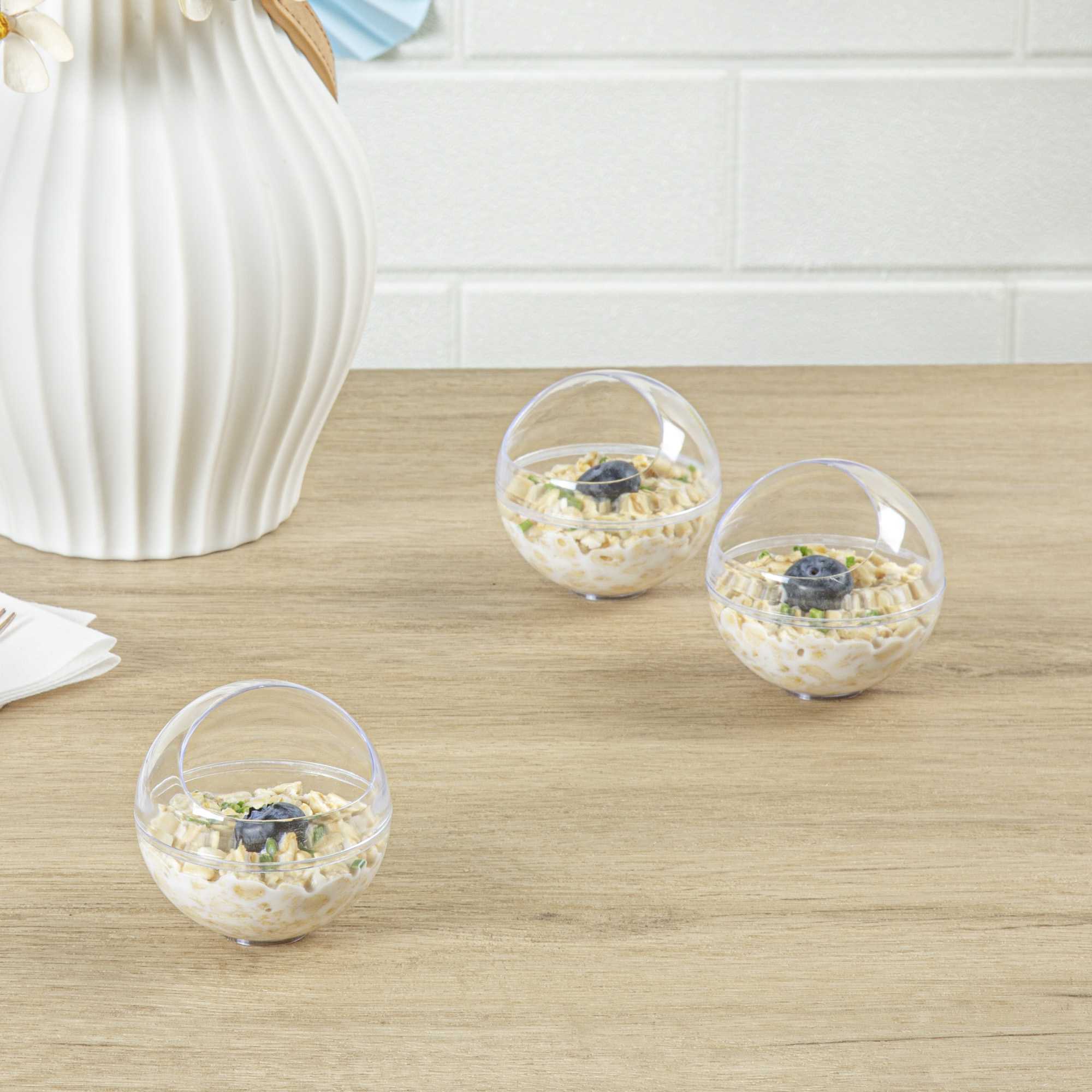 Mini Serve 3 oz Round Clear Plastic Balloon Bowl - 2 1/2" x 2 1/2" x 2 1/2" - 100 count box