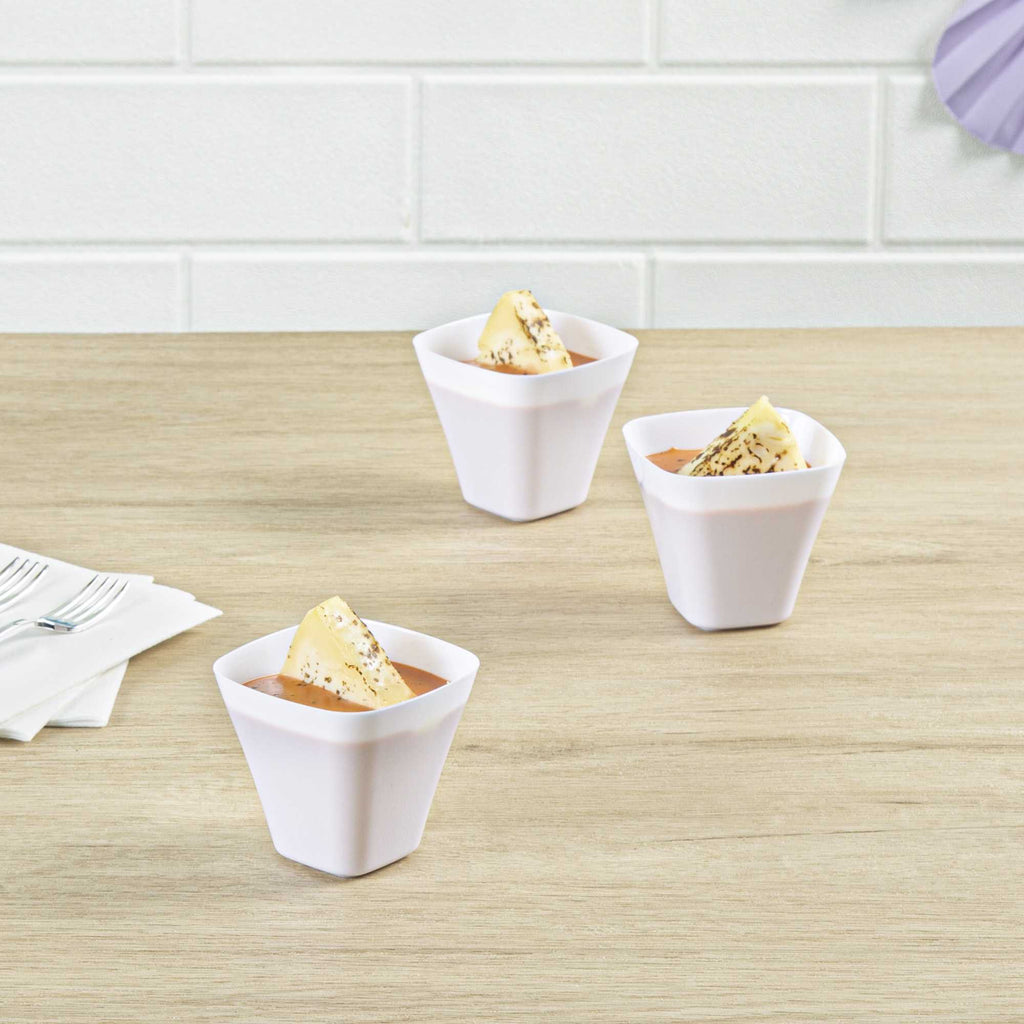 Mini Serve 4 oz Square White Plastic Bellissima Tasting Cup - 2 1/2" x 2 1/2" x 2 1/4" - 100 count box