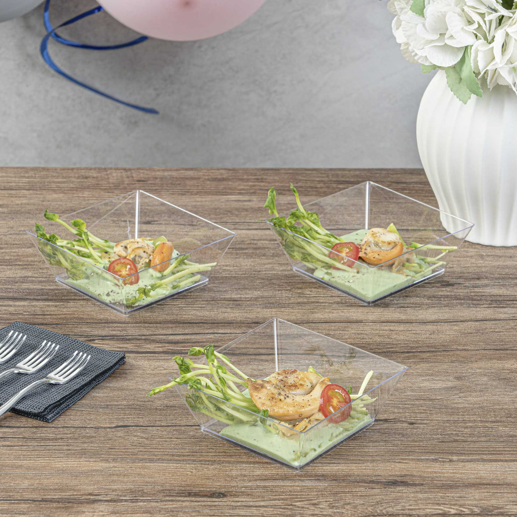 Maxi Serve 10 oz Square Clear Plastic Small Modern Bowl - 4 1/4" x 4 1/4" x 1 1/2" - 25 count box