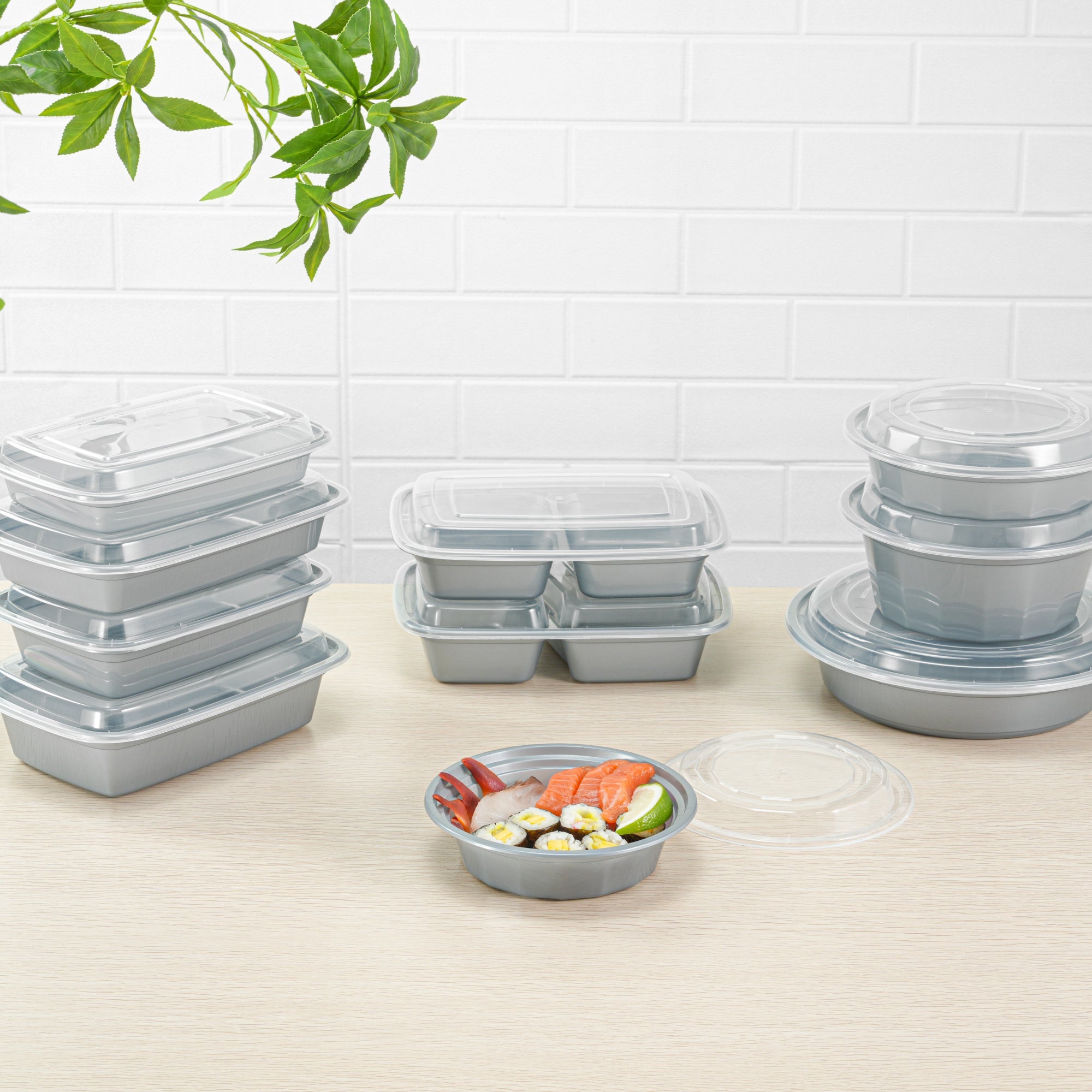 Asporto 16 oz Round Silver Plastic To Go Box - with Clear Lid, Microwavable - 6 1/4" x 6 1/4" x 1 3/4" - 100 count box