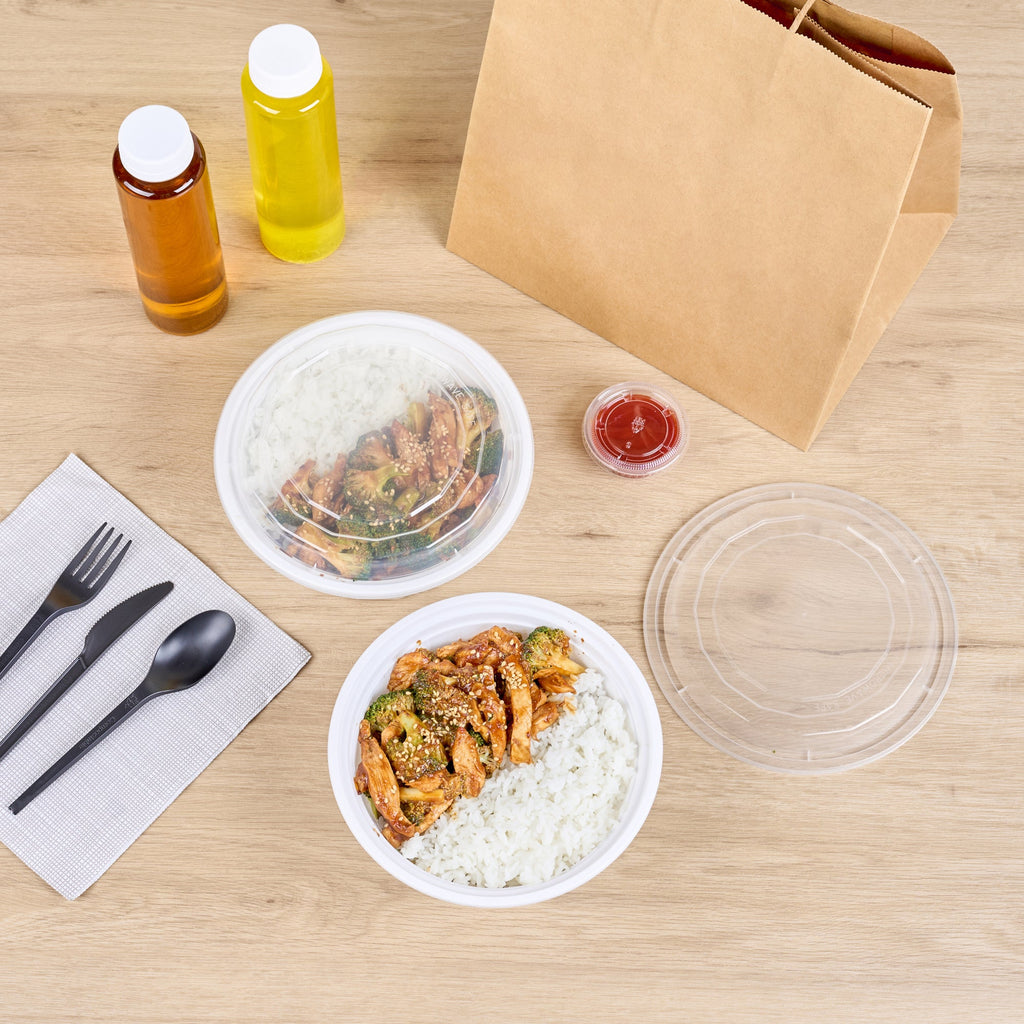 Asporto 32 oz Round White Plastic To Go Box - with Clear Lid, Microwavable - 7 1/4" x 7 1/4" x 3" - 100 count box