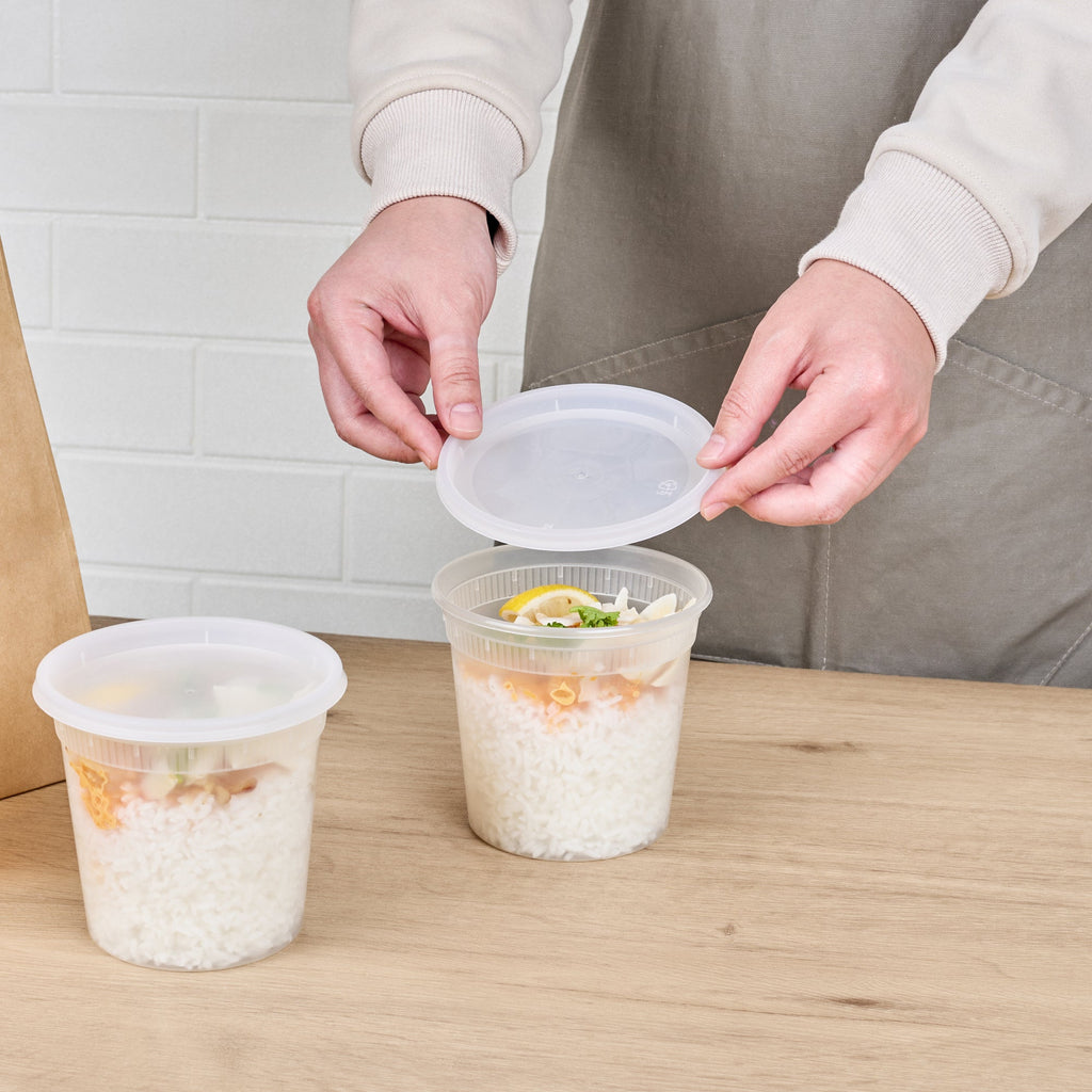 Asporto 24 oz Round Clear Plastic Soup Container - with Lid, Microwavable - 4 1/2" x 4 1/2" x 4 1/4" - 25 count box