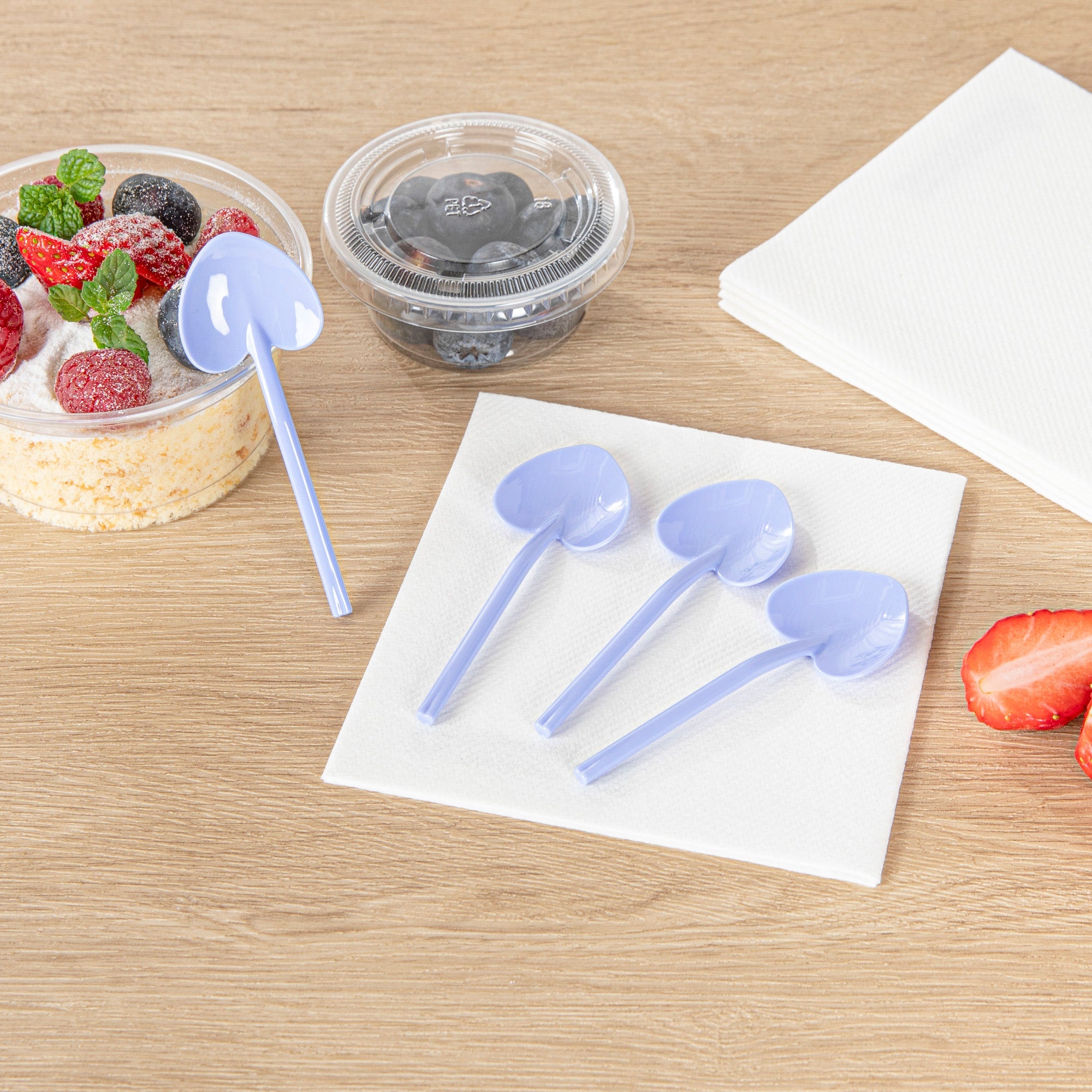 Coppetta Periwinkle Plastic Love Shovel Spoon - 3 1/2" x 1 1/4" - 500 count box