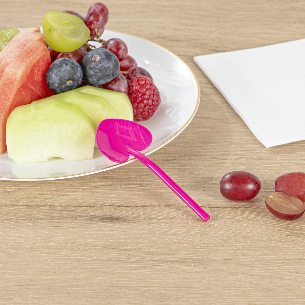 Coppetta Magenta Plastic Love Shovel Spoon - 3 1/2" x 1 1/4" - 100 count box