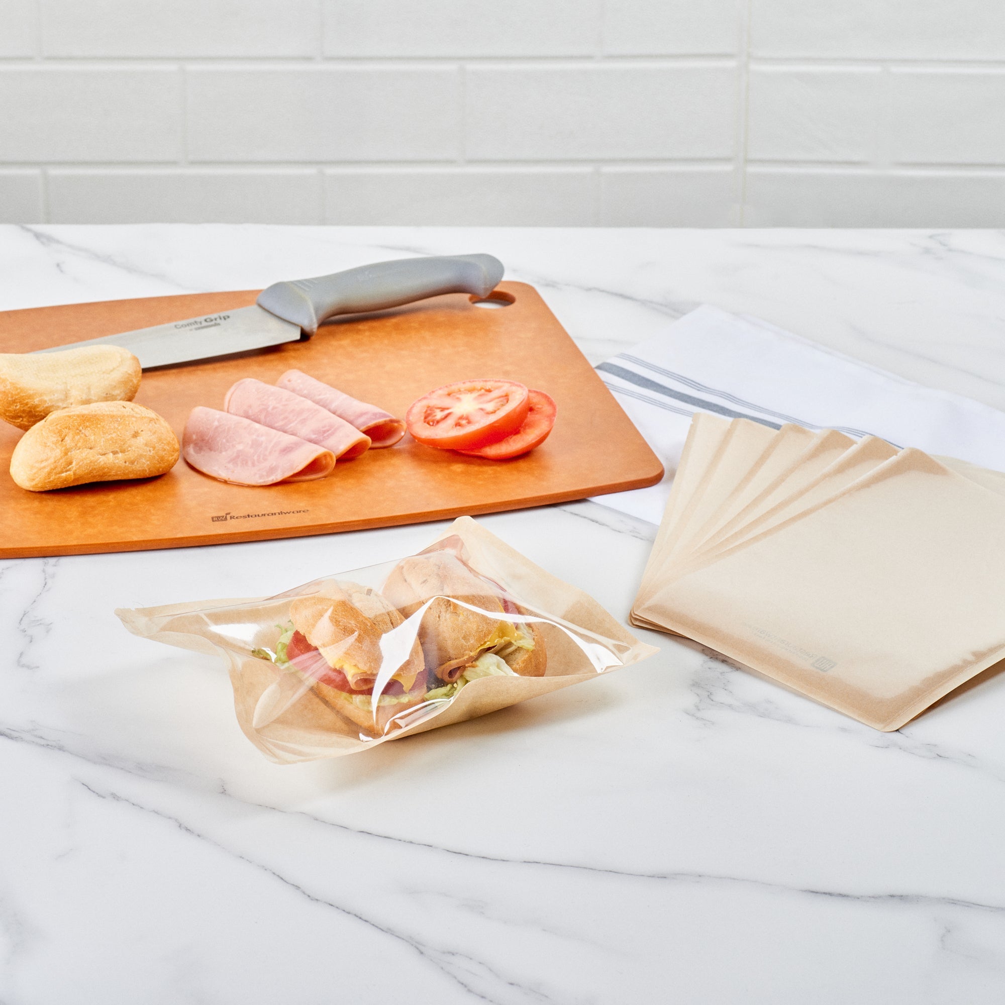 Bag Tek Kraft Plastic Medium Sandwich and Snack Bag - Heat Sealable - 8 3/4" x 6 1/2" - 100 count box