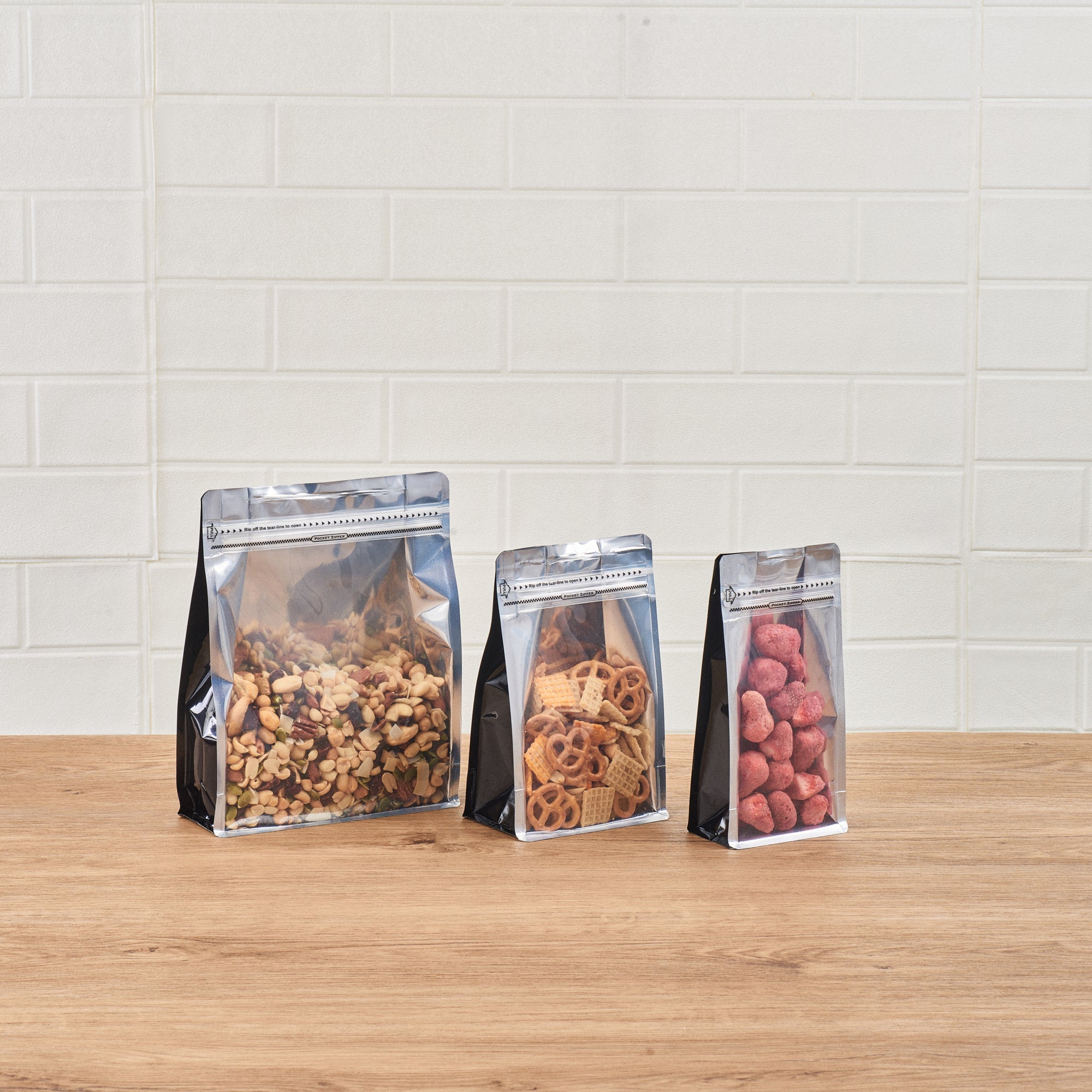 Bag Tek Black Plastic Medium Snack Bag - Double Seal, Rip Lock, Heat Sealable - 8" x 5" x 3 1/4" - 100 count box