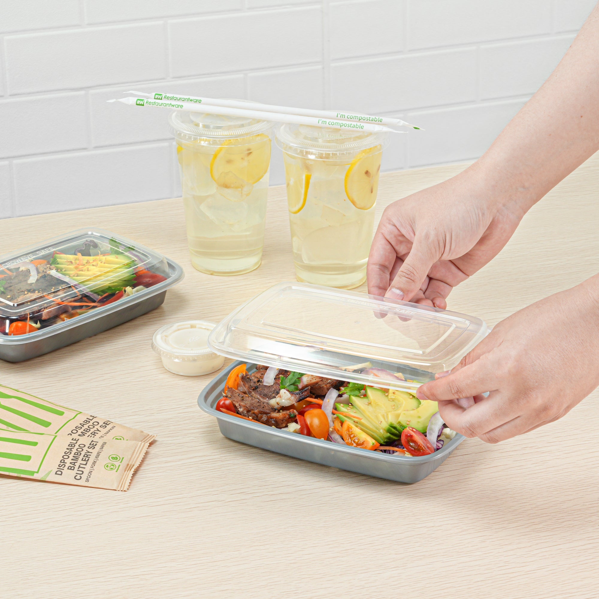 Asporto 16 oz Rectangle Silver Plastic To Go Box - with Clear Lid, Microwavable - 7 3/4" x 5 1/2" x 1 1/2" - 100 count box