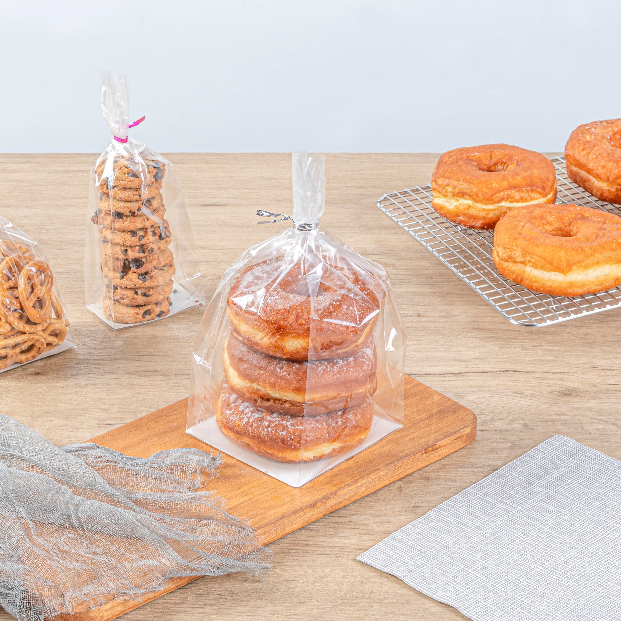 Bag Tek Clear Plastic Gusset Bag - Flat Bottom, Paper Insert, Heat Sealable - 4" x 4" x 9" - 100 count box