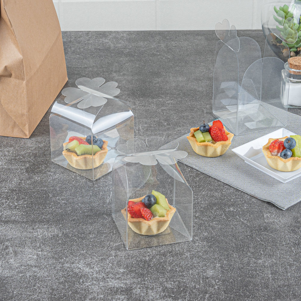 Sweet Vision Clear Plastic Gift Box - Clover Leaf Top - 2 3/4" x 2 3/4" x 2 1/2" - 100 count box