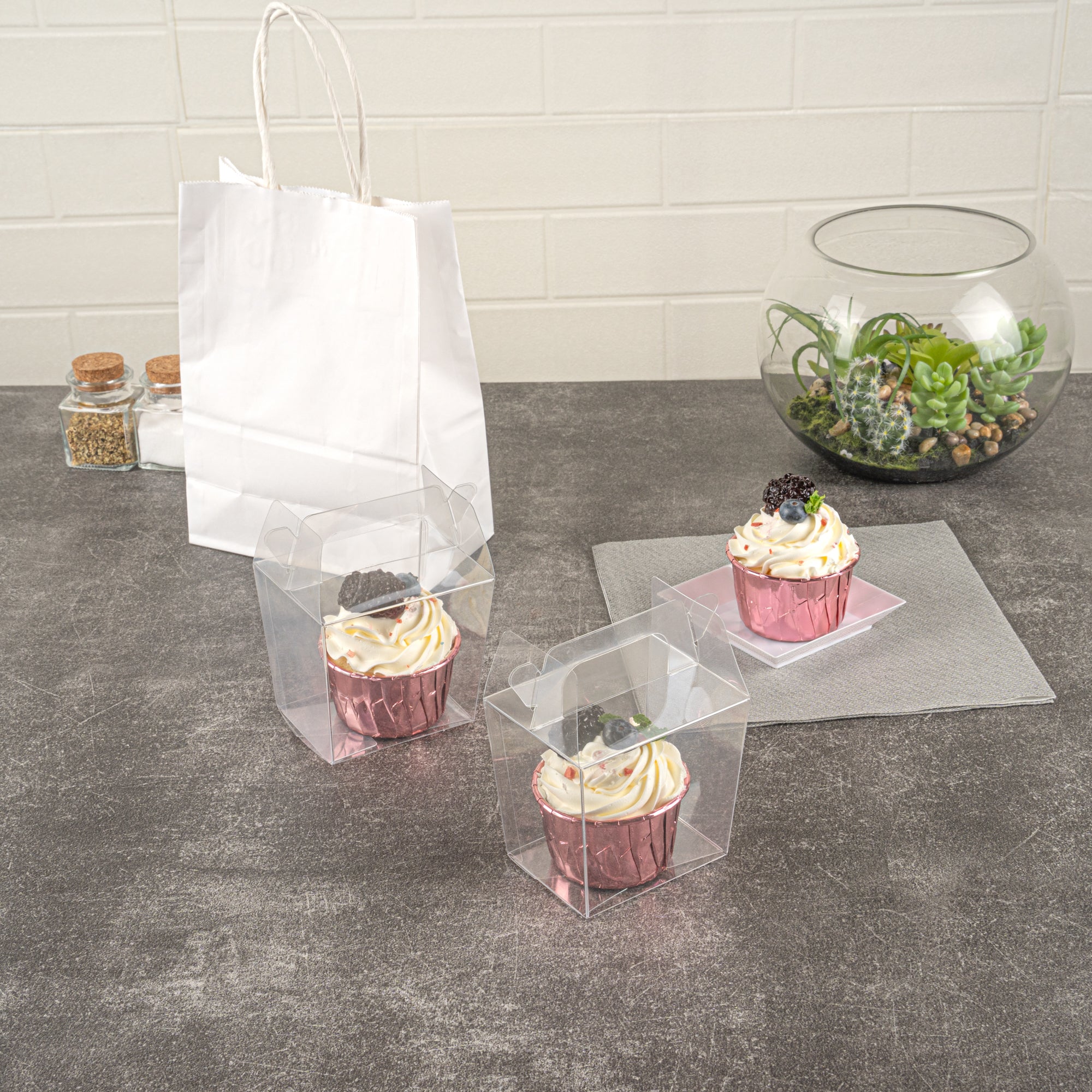 Sweet Vision Clear Plastic Take Out Box - with Handle - 3 1/4" x 2 1/2" x 4 1/2" - 100 count box