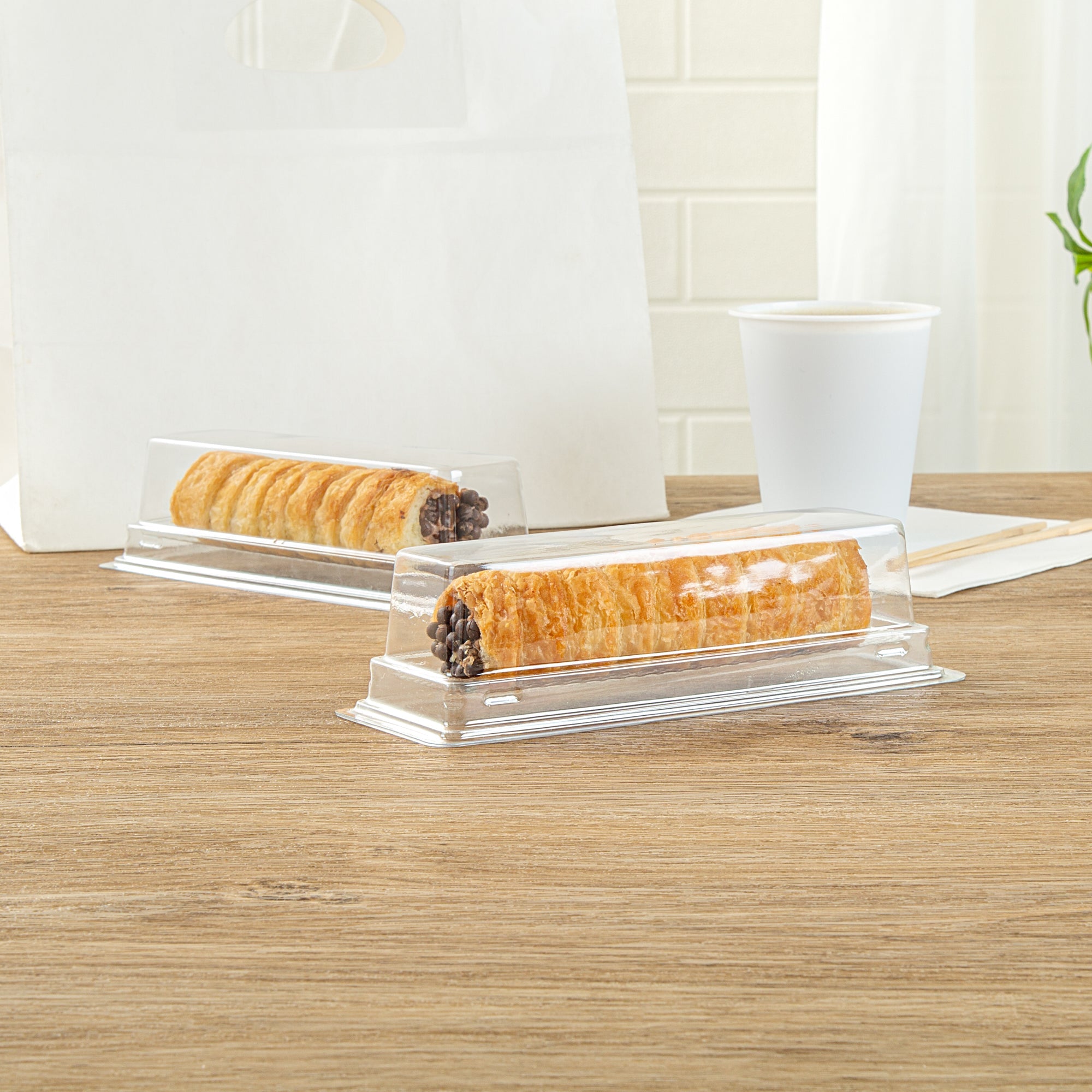 Thermo Tek 9 oz Rectangle Clear Plastic Pastry Box - with Lid - 7 3/4" x 2 3/4" x 2 1/4" - 100 count box