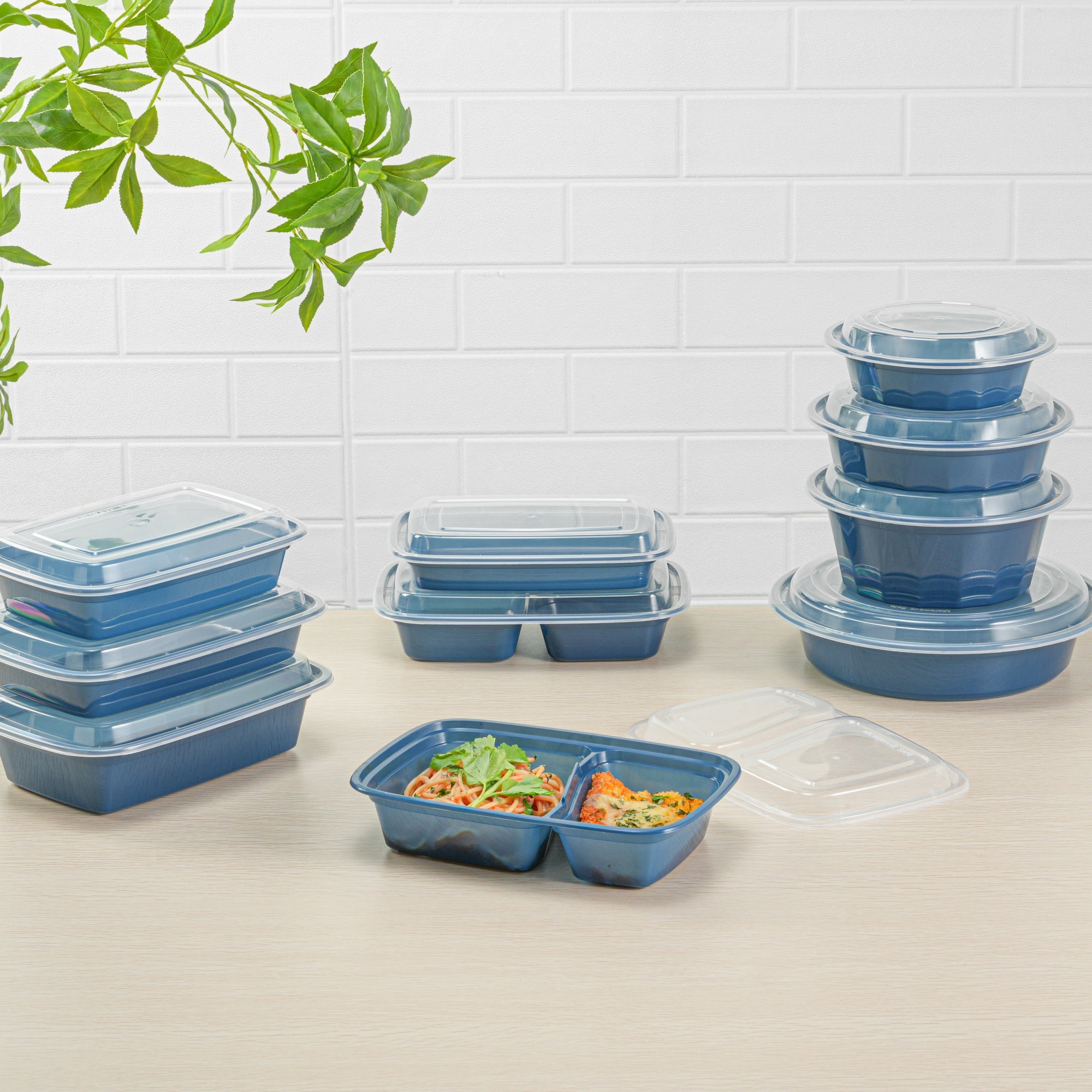 Asporto 32 oz Midnight Blue Plastic 2 Compartment Food Container - with Clear Lid, Microwavable - 8 3/4" x 6" x 2" - 100 count box