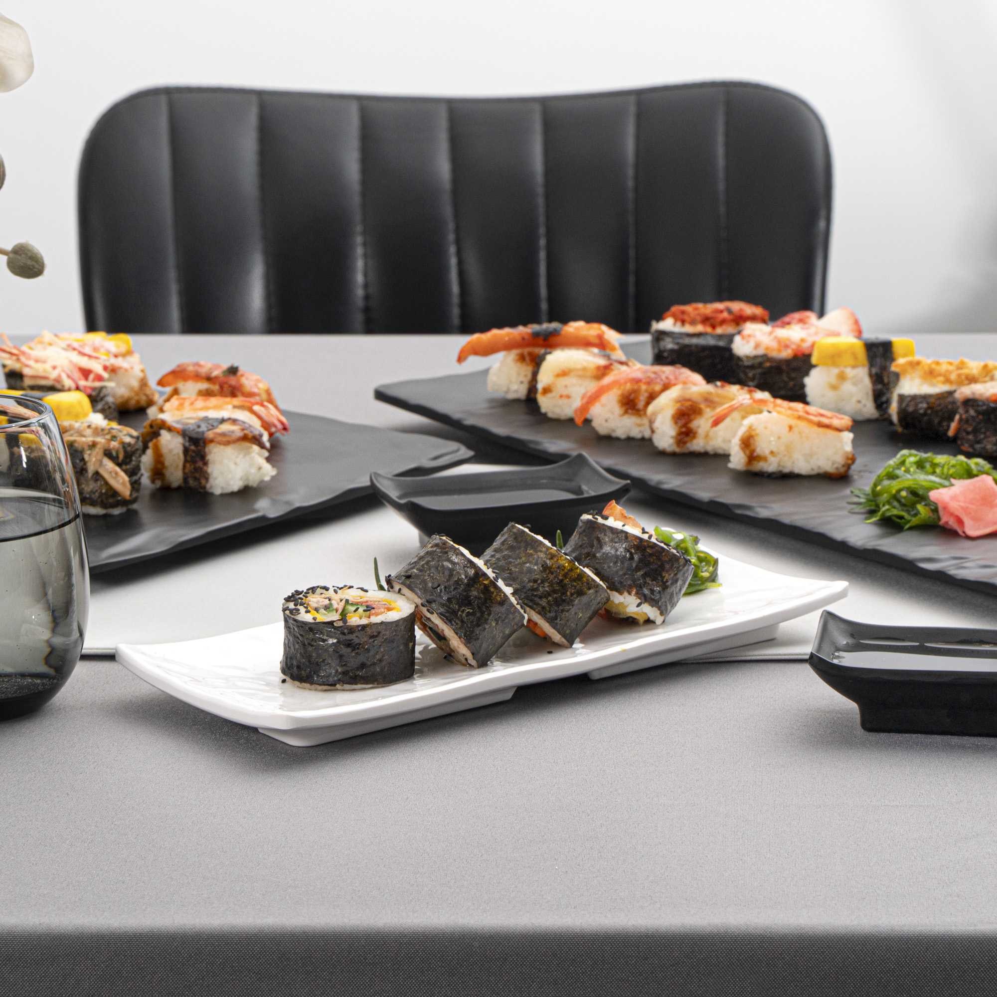 Voga Rectangle White Melamine Plate - Japonais - 10 1/2" x 4 1/2" x 1" - 2 count box