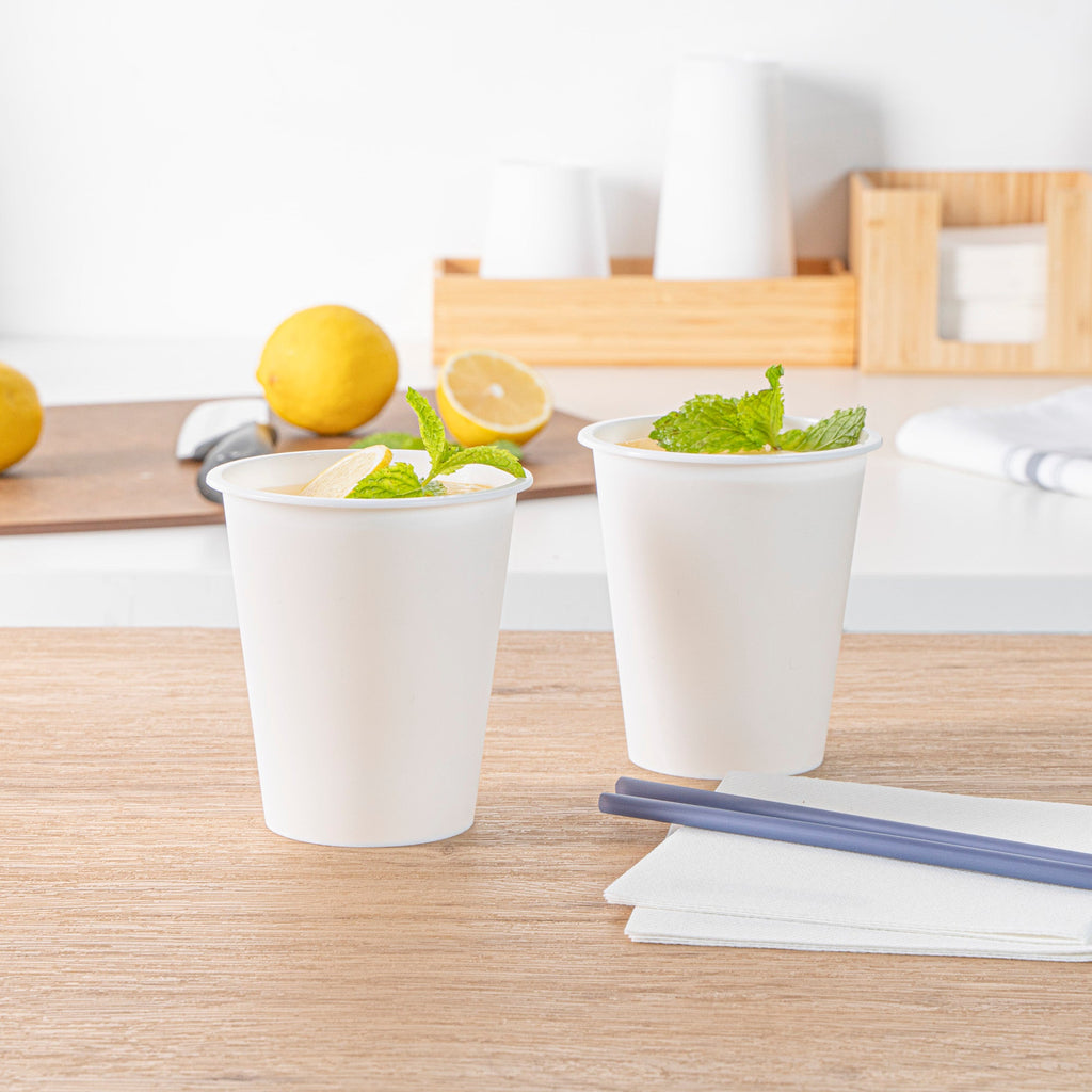 Bev Tek 12 oz Round Matte White Plastic Hot / Cold Drinking Cup - 3 1/2" x 3 1/2" x 4" - 100 count box