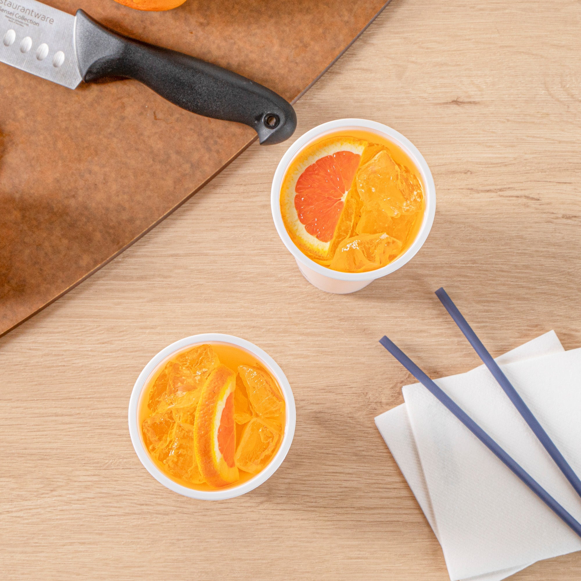 Bev Tek 24 oz Round Matte White Plastic Hot / Cold Drinking Cup - 3 1/2" x 3 1/2" x 7" - 100 count box