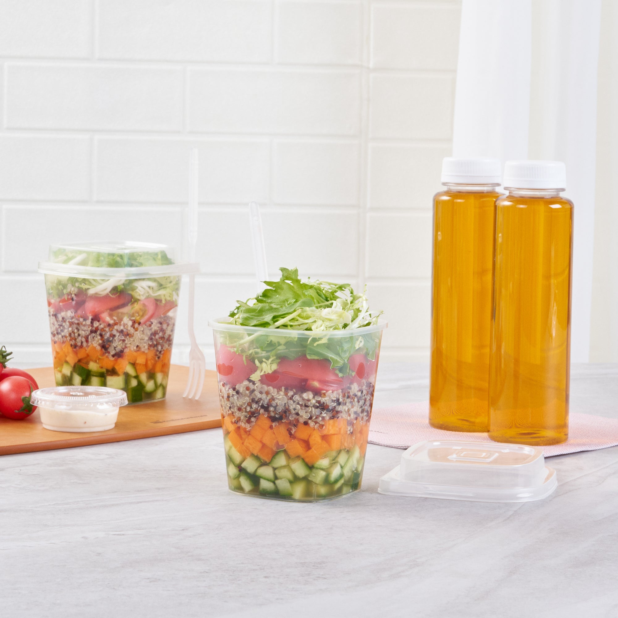 Asporto 17 oz Clear Plastic Salad To Go Cup - with Clear Lid and Fork - 3 1/2" x 3 1/2" x 4" - 100 count box