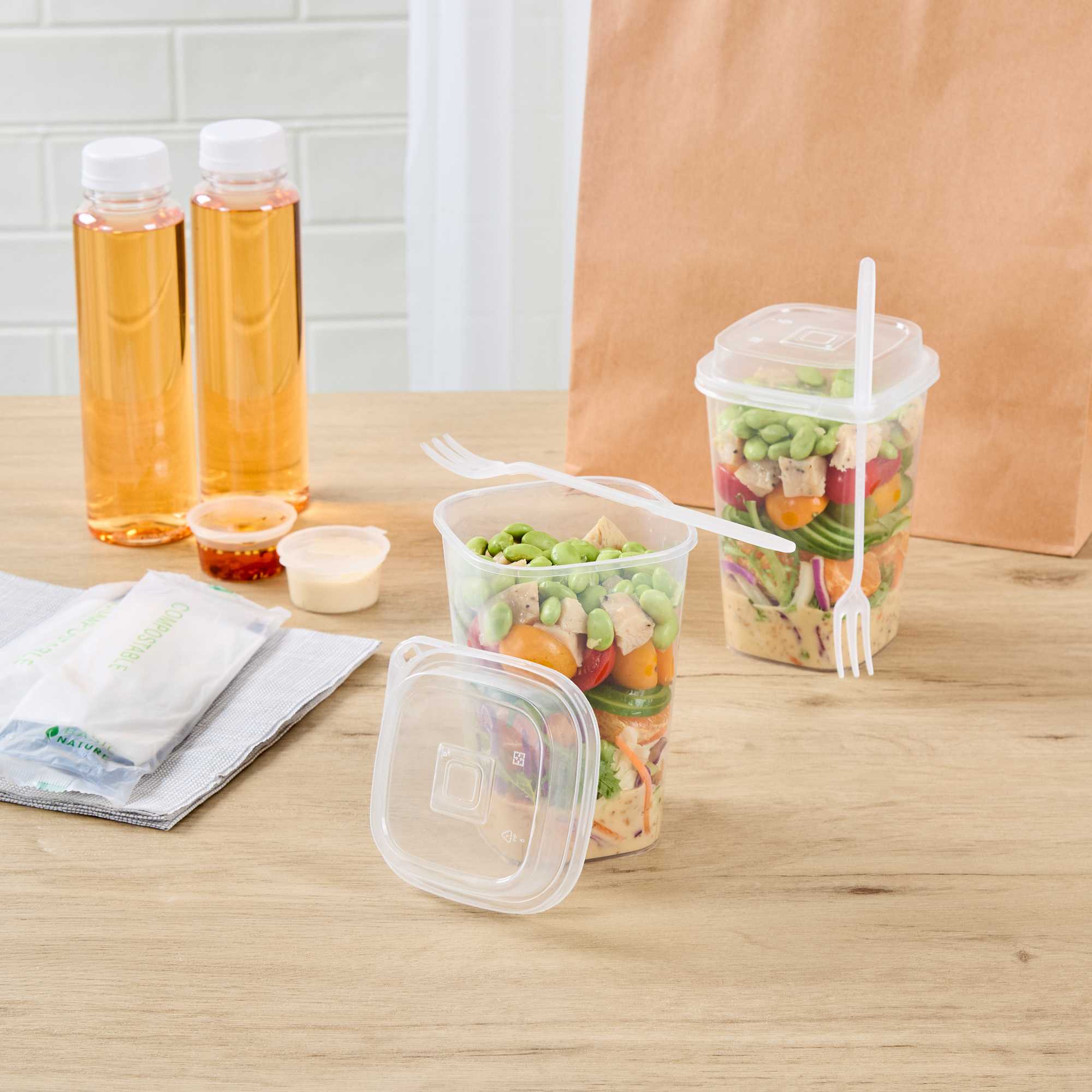 Asporto 24 oz Clear Plastic Salad To Go Cup - with Clear Lid and Fork - 2 3/4" x 2 3/4" x 5 3/4" - 100 count box