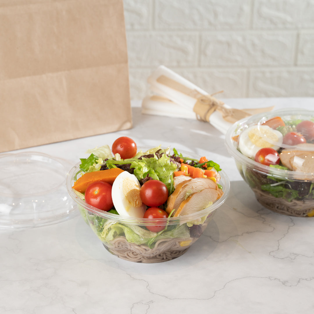 Thermo Tek 32 oz Clear Plastic Ergo-Grip Bowl - 6 3/4" x 6 3/4" x 2 3/4" - 500 count box