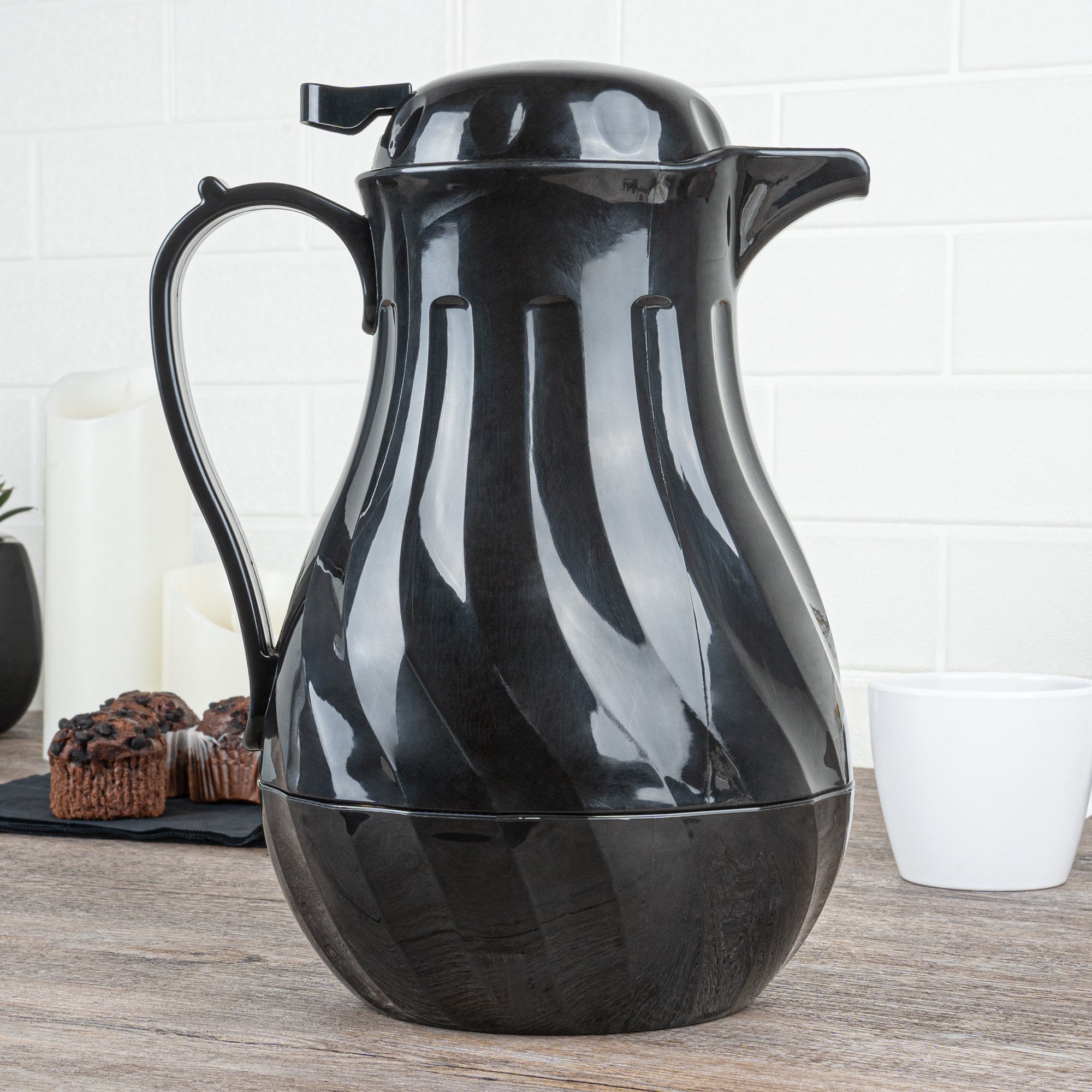 Restpresso 64 oz Black Thermal Coffee Carafe / Server - 8 3/4" x 6 1/4" x 11" - 1 count box