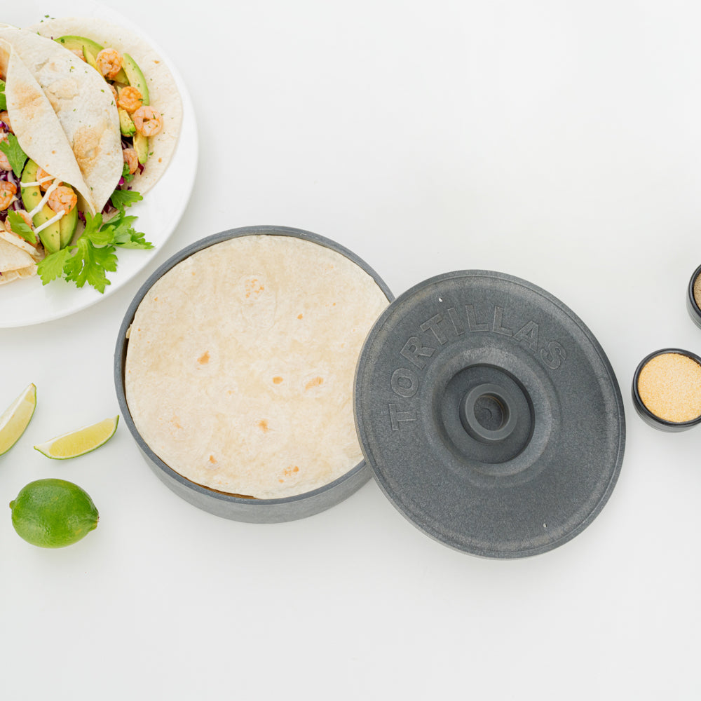 Chef 101 Round Gray Plastic Tortilla Warmer / Server - 8 1/2" x 8 1/2" x 2 1/4" - 10 count box