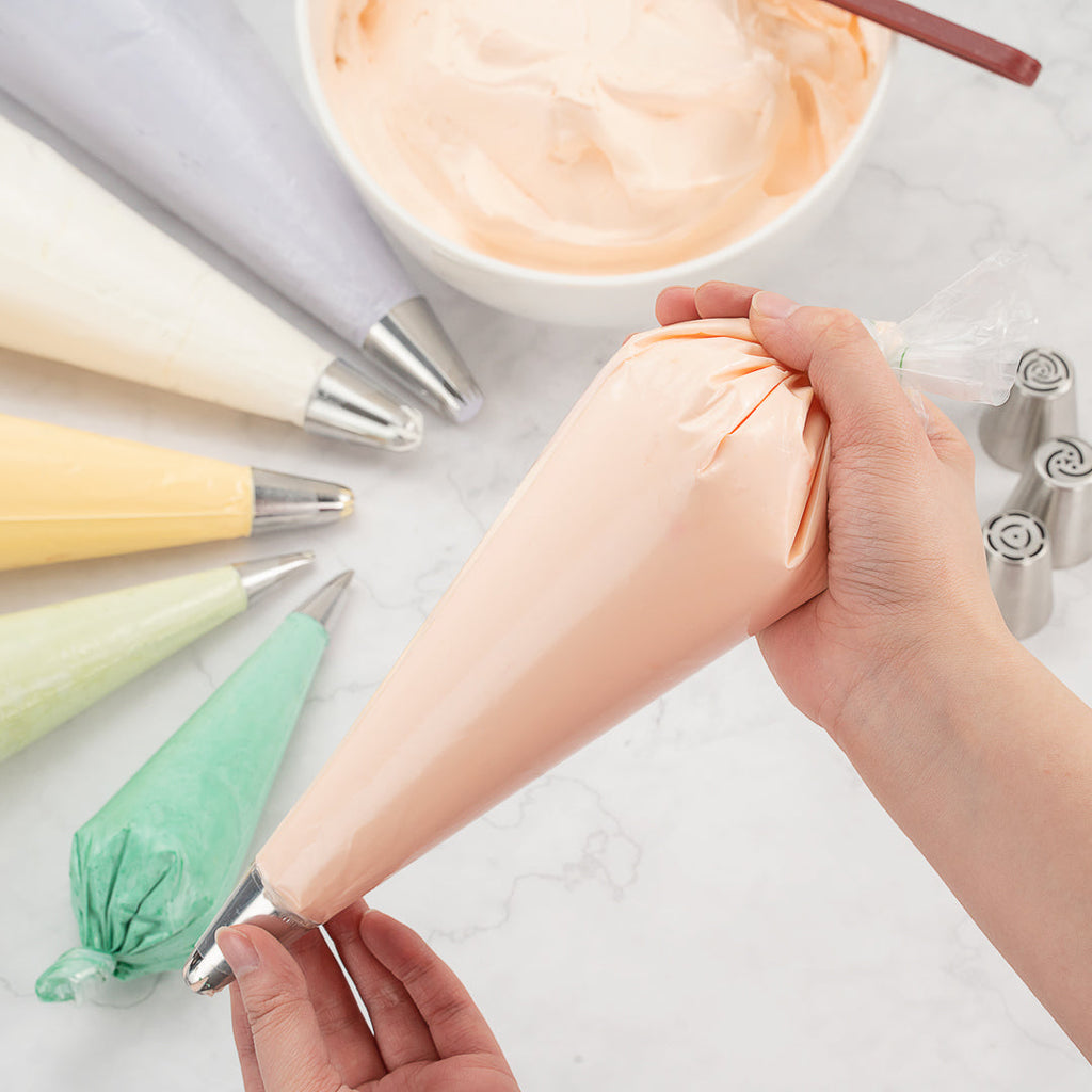 Pastry Tek Clear Plastic Pastry Piping Bag - Recyclable - 18" x 9 1/2" - 100 count box